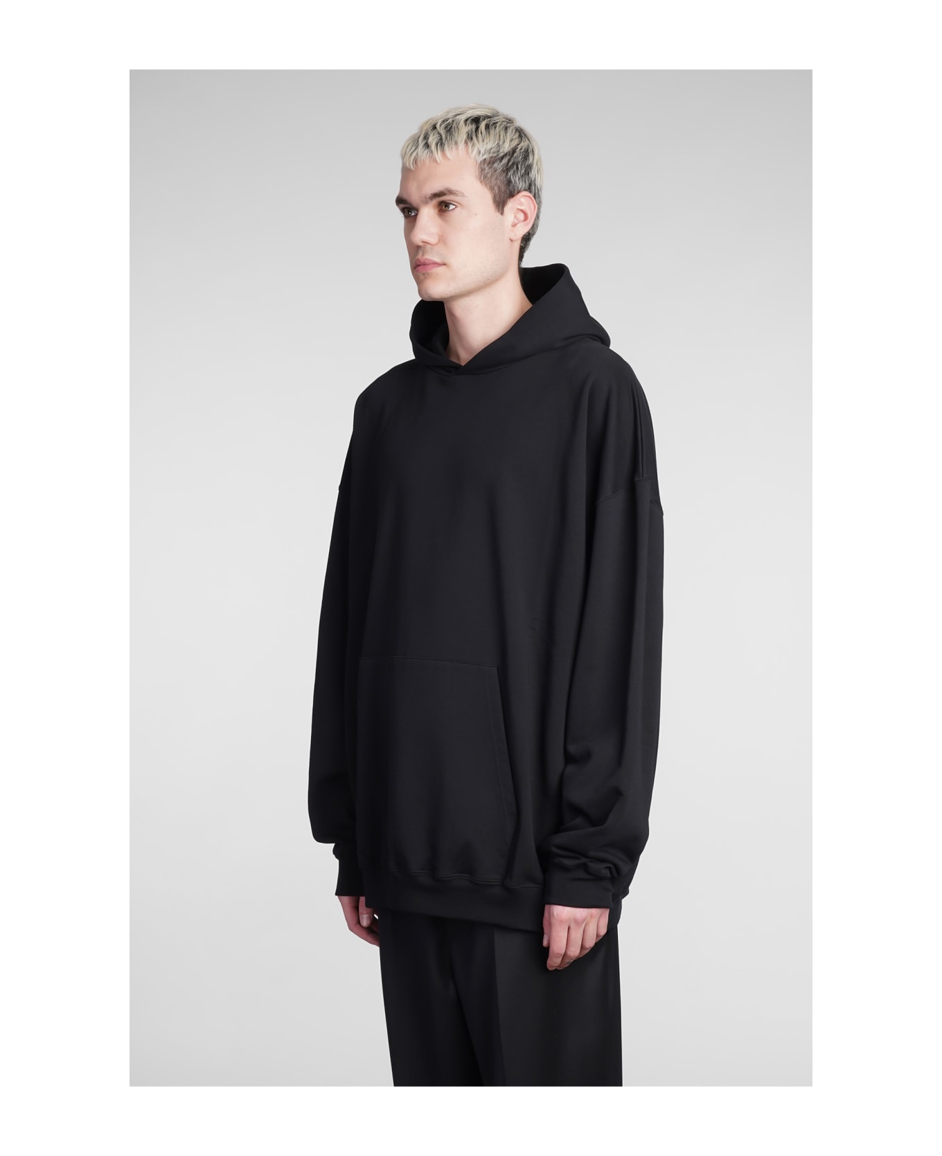 Balenciaga Sweatshirt In Black Cotton - black