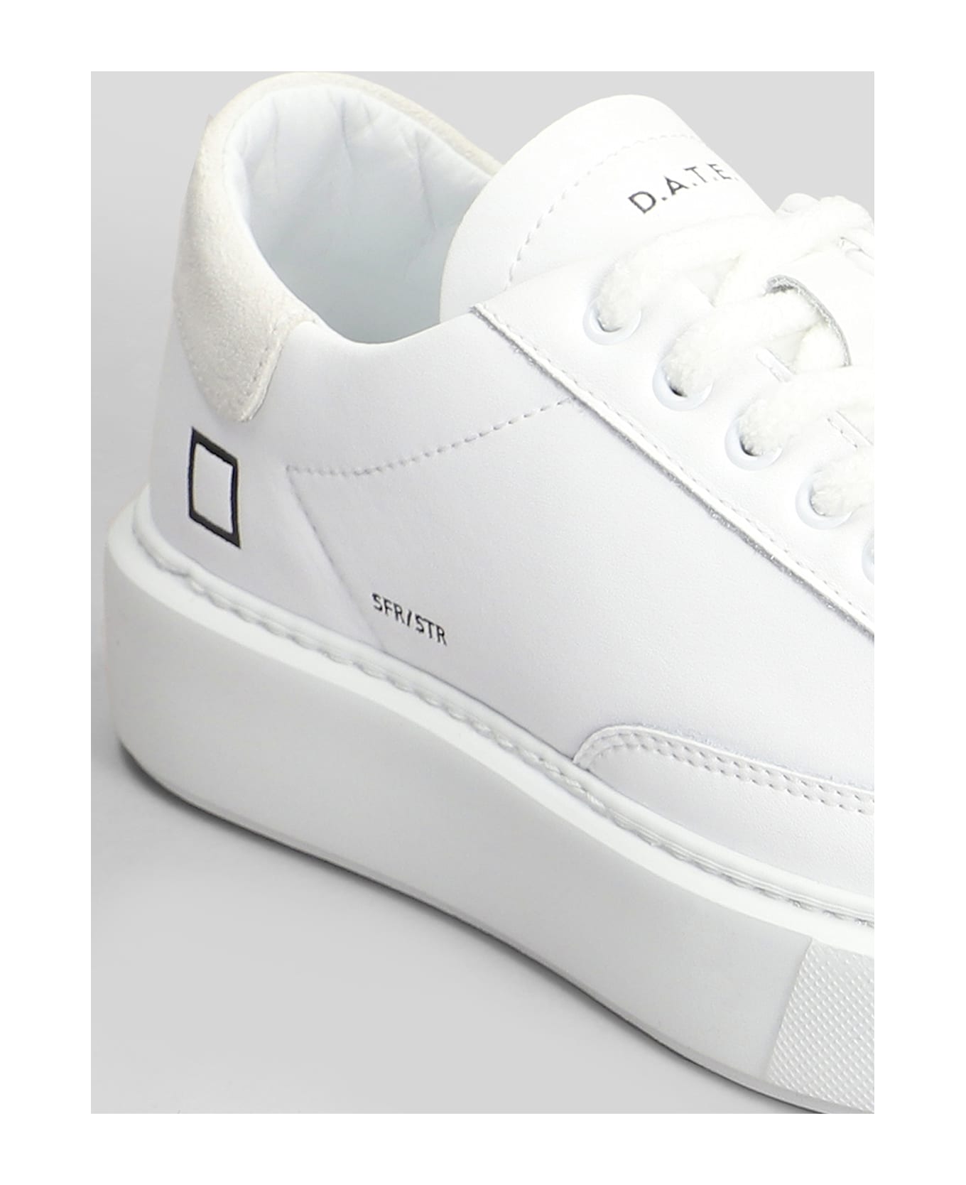 D.A.T.E. Sfera Stripe Sneakers In White Leather - white