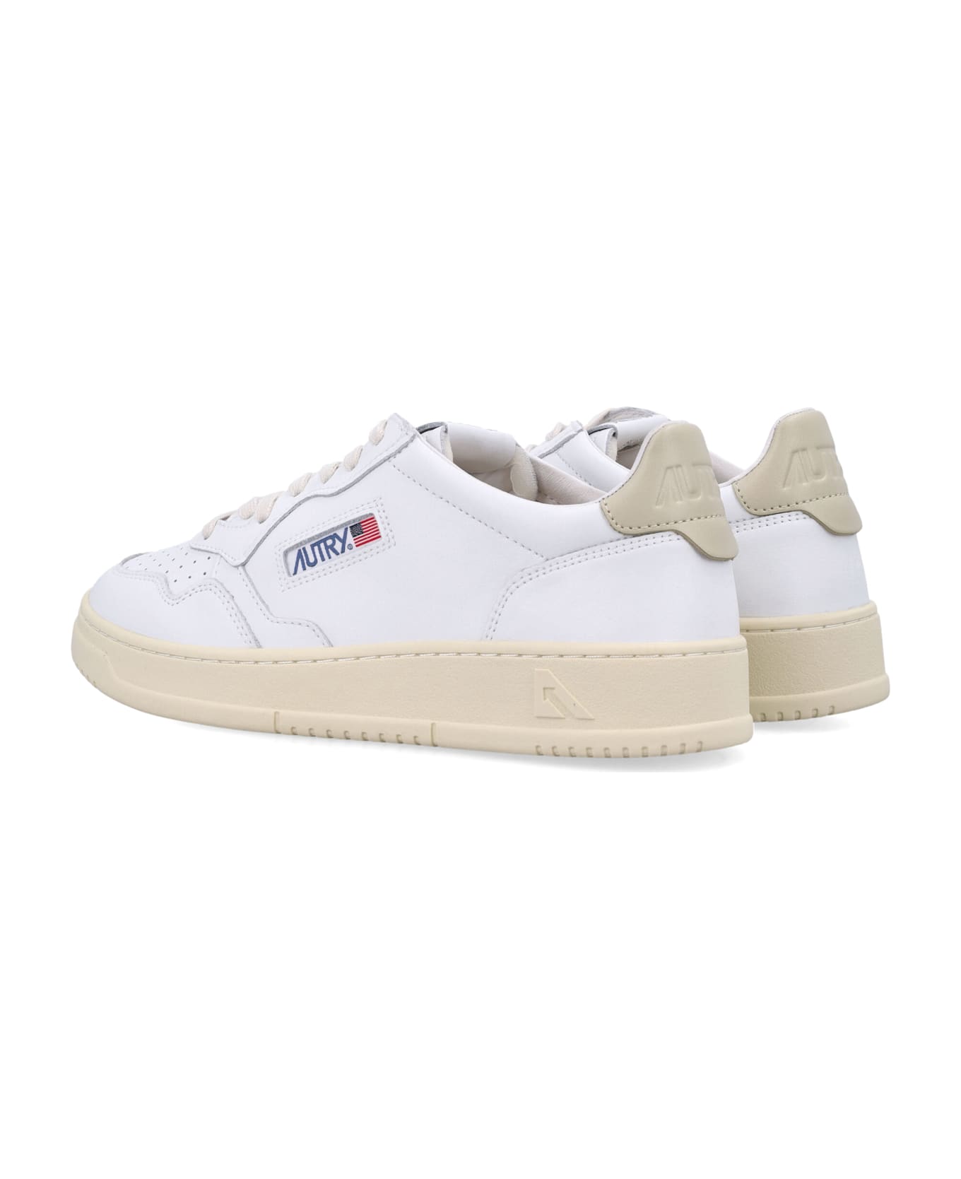 Autry Medalist Low Woman's Sneakers - WHITE TIDFOAM