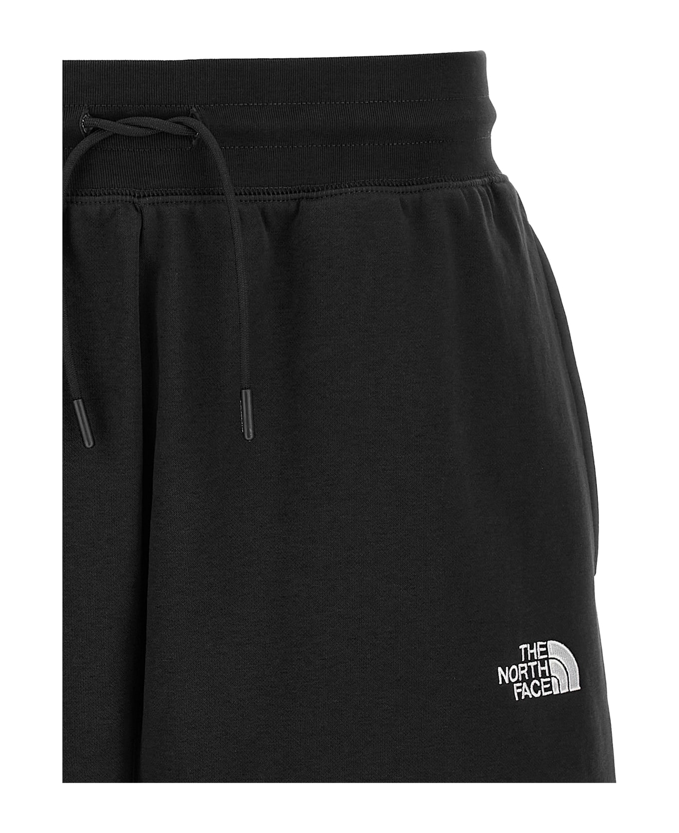 The North Face 
essential Relax
 Bermuda Shorts - White/Black
