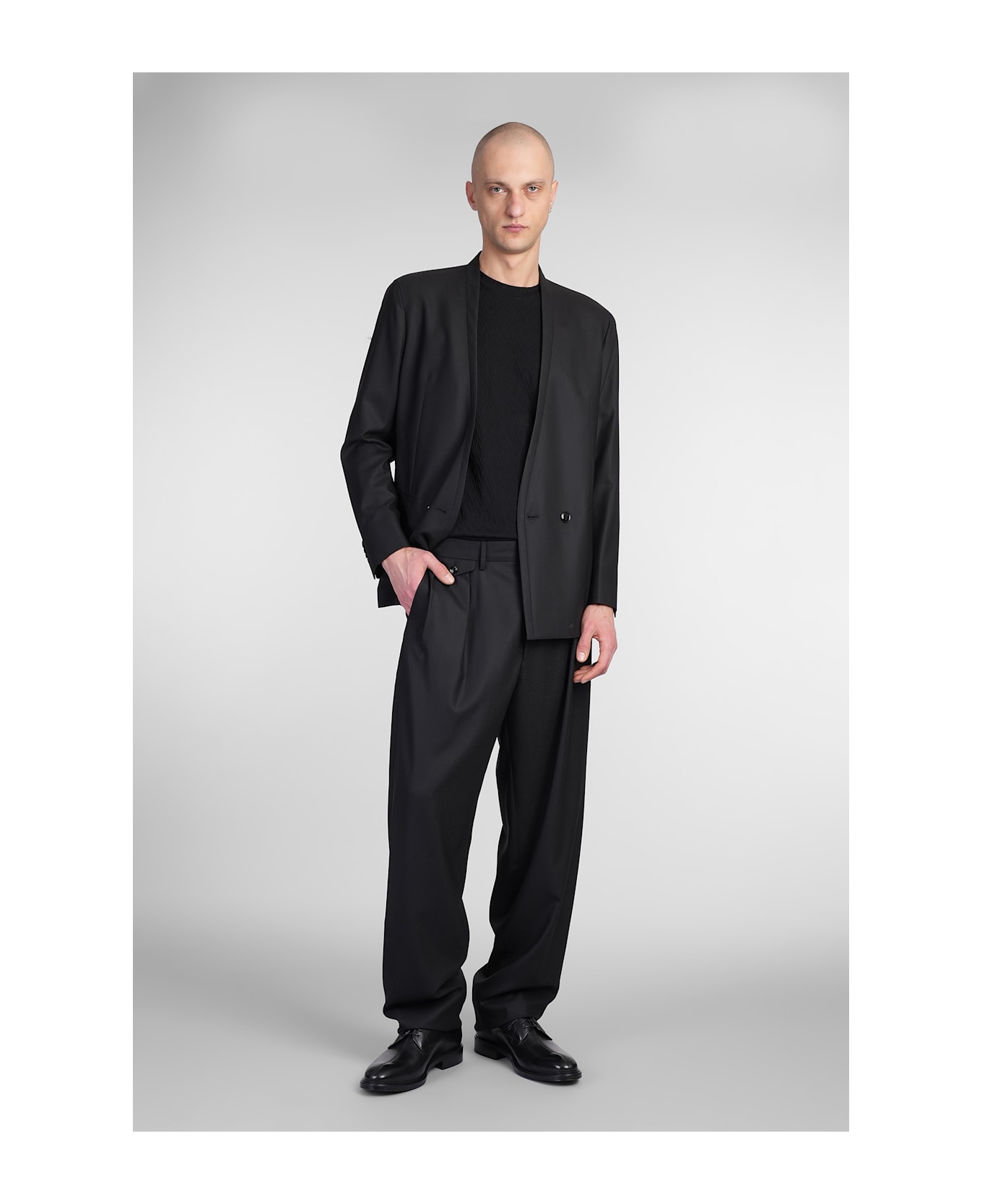 Giorgio Armani In Black Wool - NERO