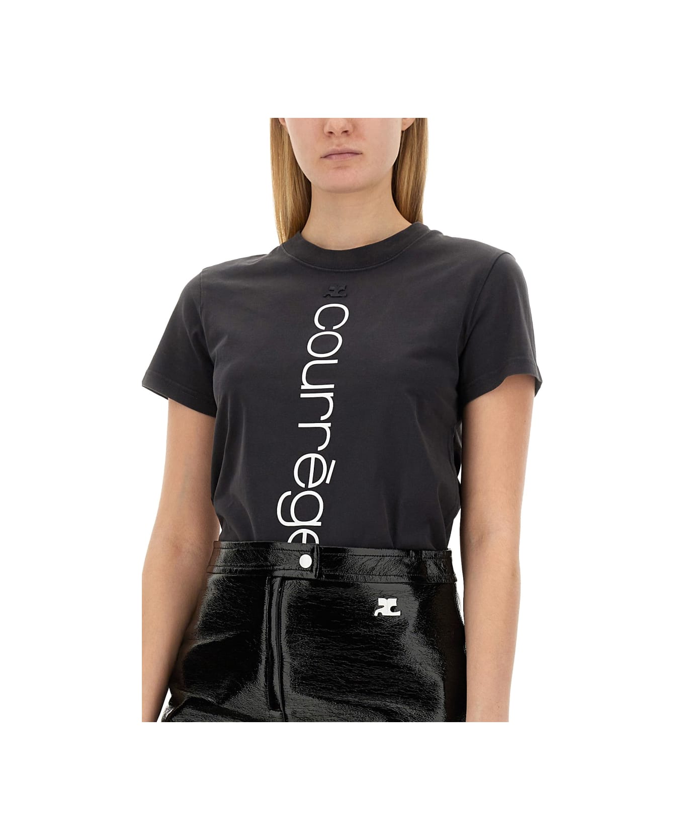 Courrèges T-shirt With Logo - BLACK