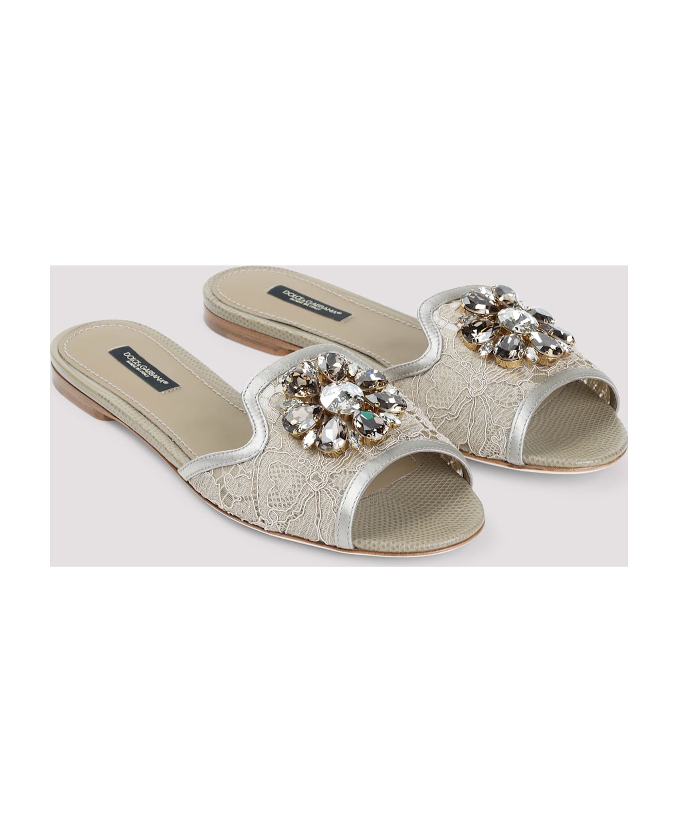 Dolce 
Gabbana Lace Flat Sandals - Sabbia