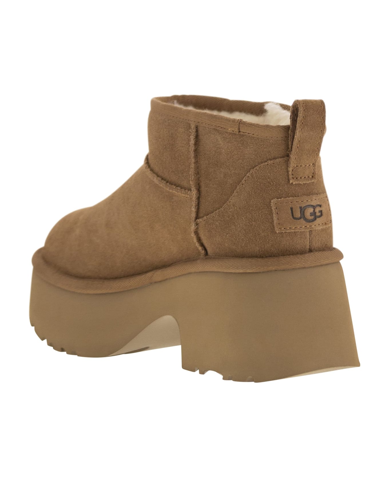 UGG Classic Ultra Mini New Heights - Chestnut