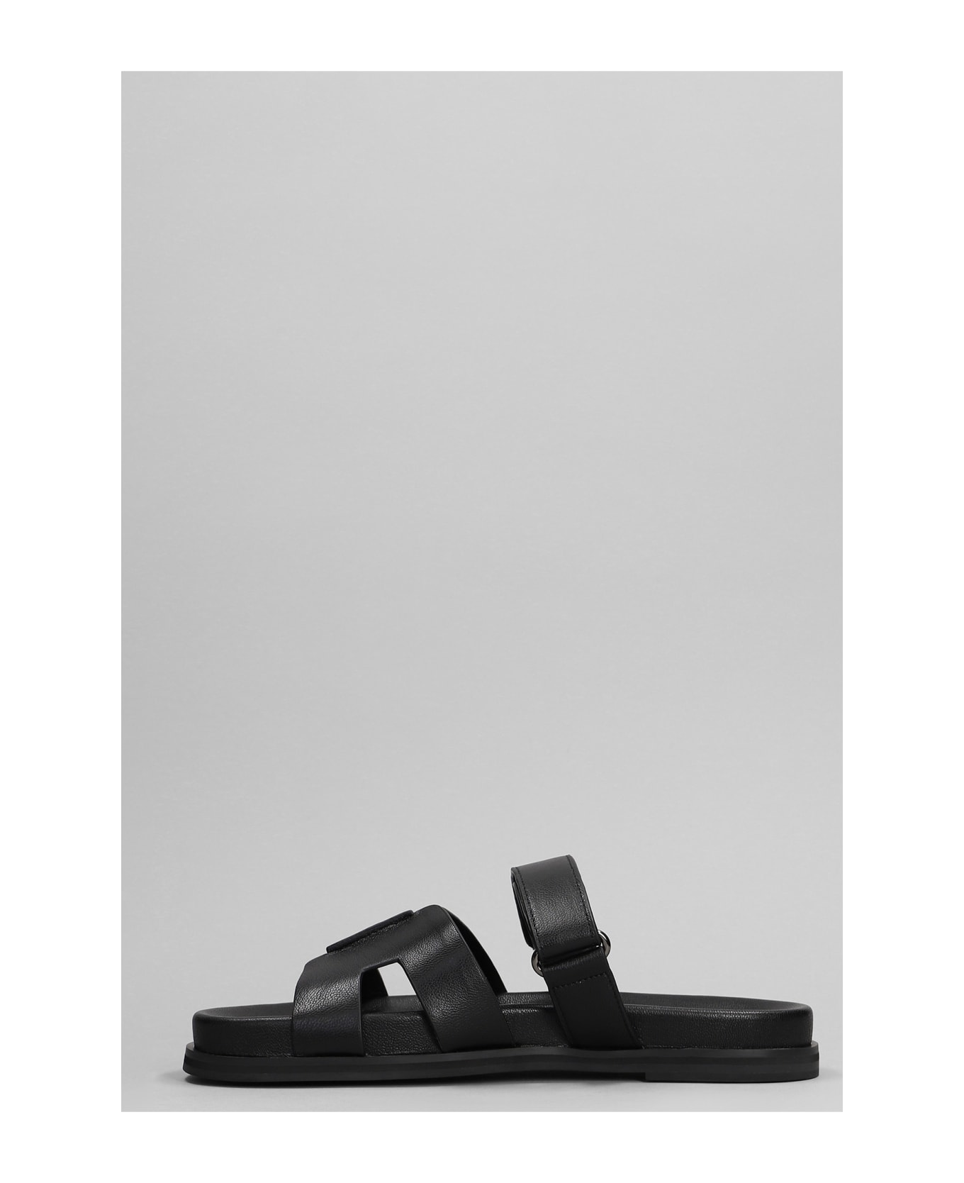 Bibi Lou Mindy Flats In Black Leather - black