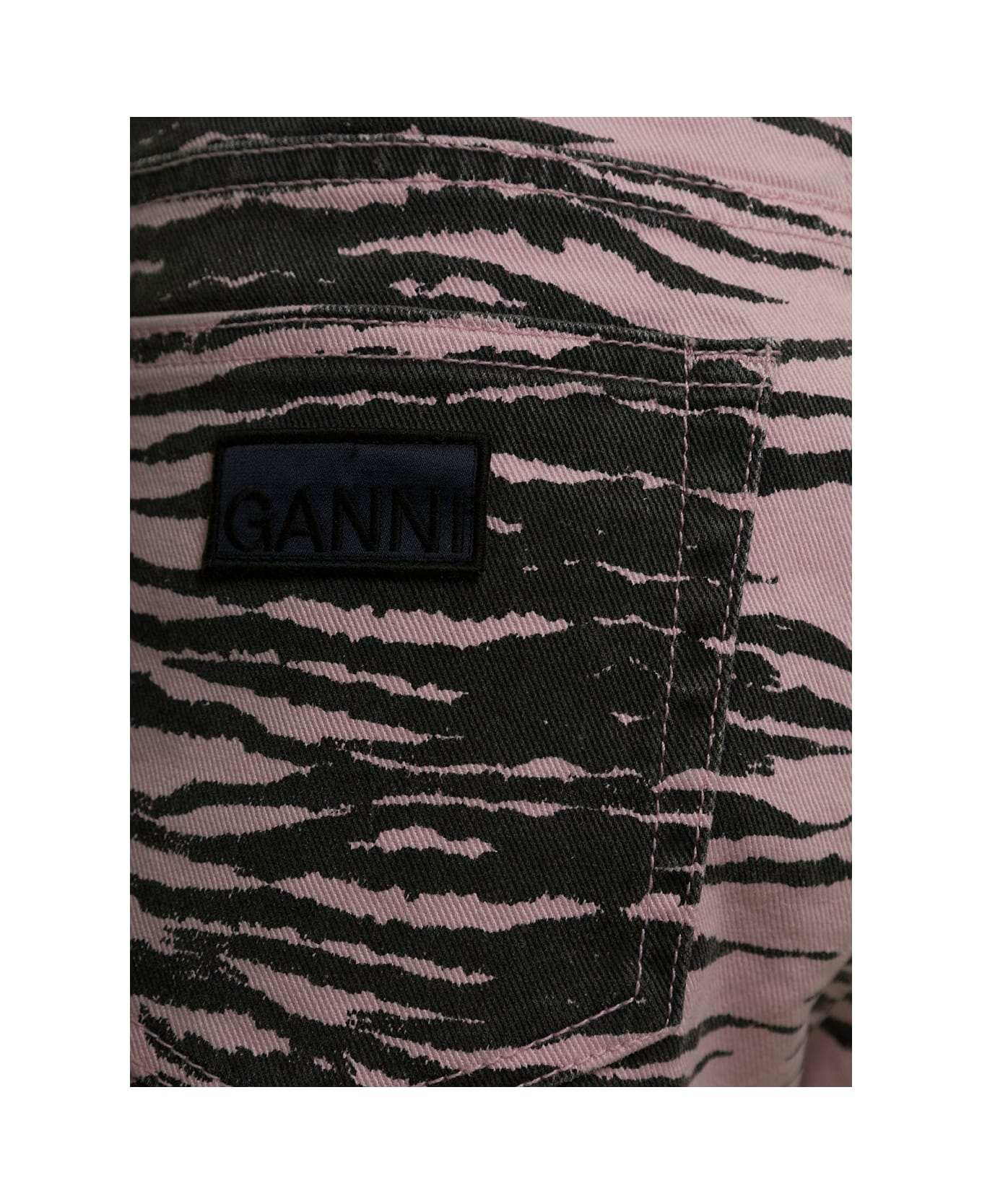 Ganni Woman's Organic Denim Zebra Printed Shorts - Violet ショートパンツ
