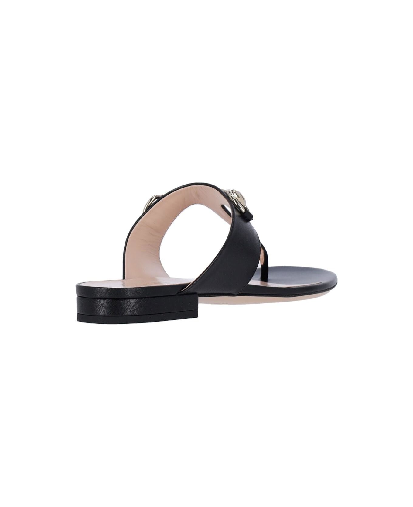 Gucci Sandals With Clamp - Black