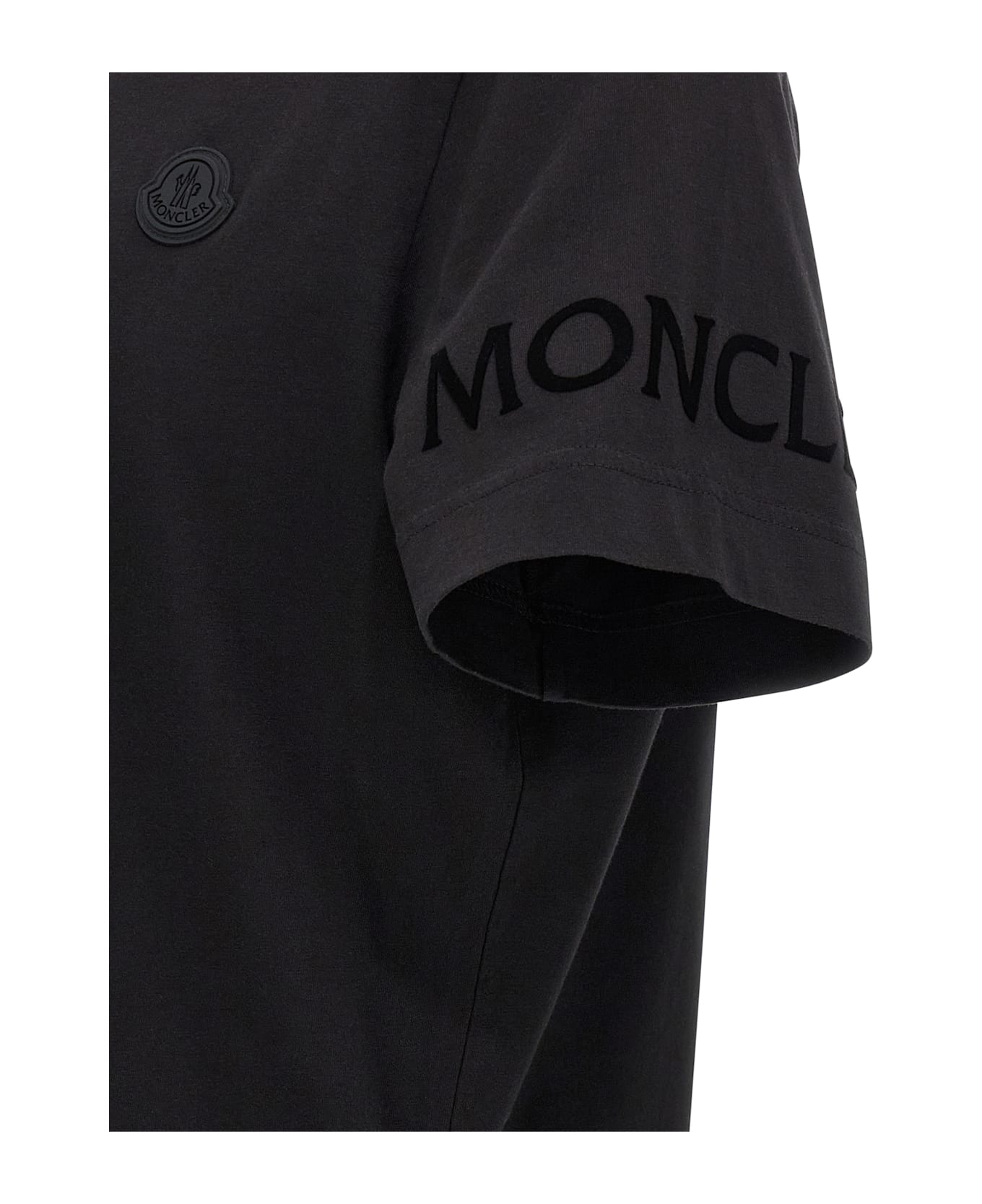 Moncler Logo T-shirt - Black  
