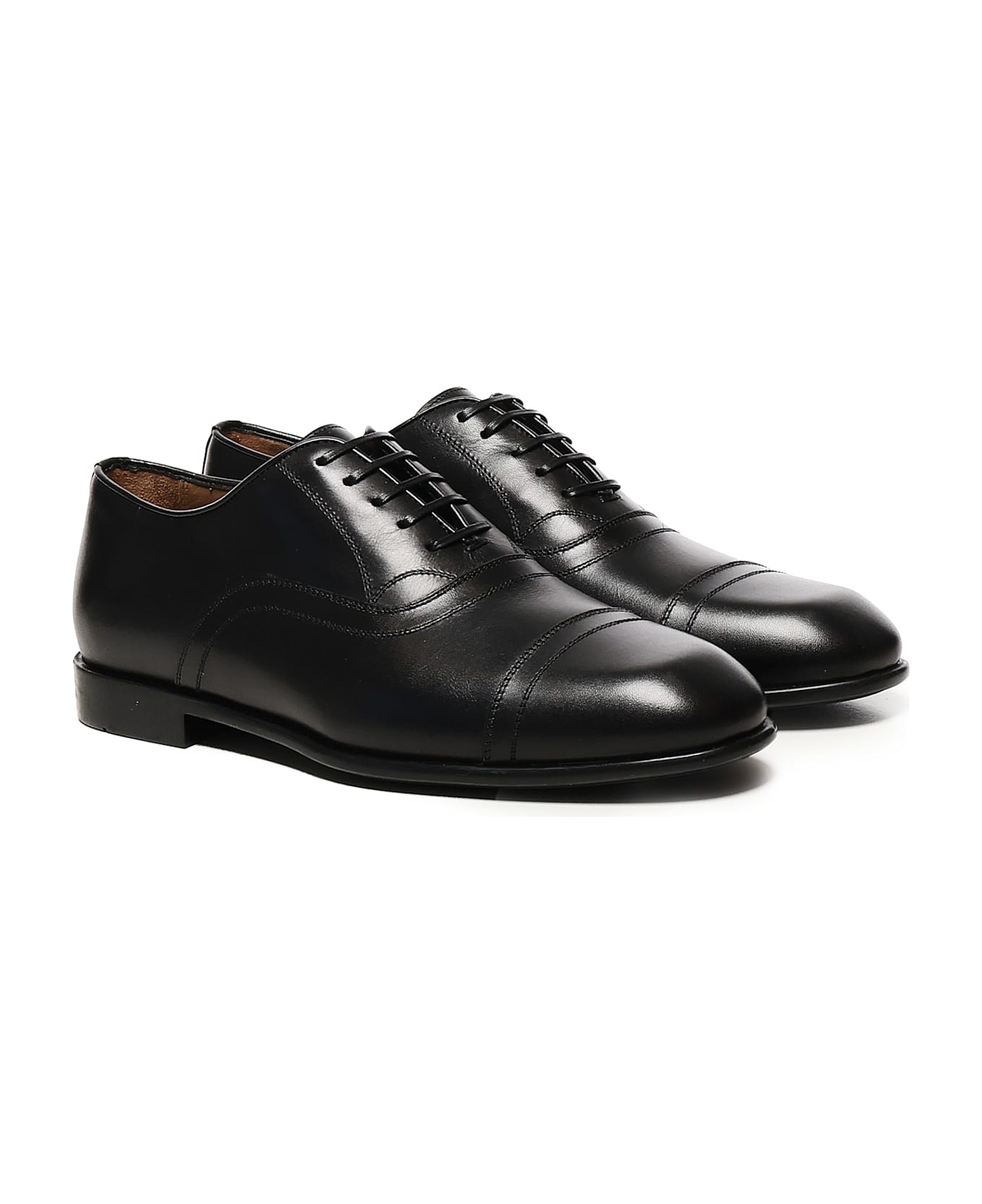 Ferragamo Leather Derby Shoe - Black