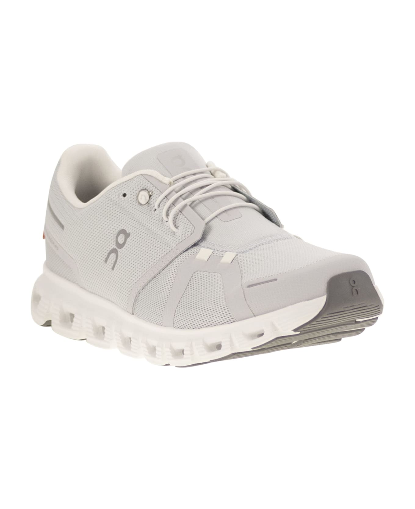 ON Cloud 6 - Sneakers - Ice