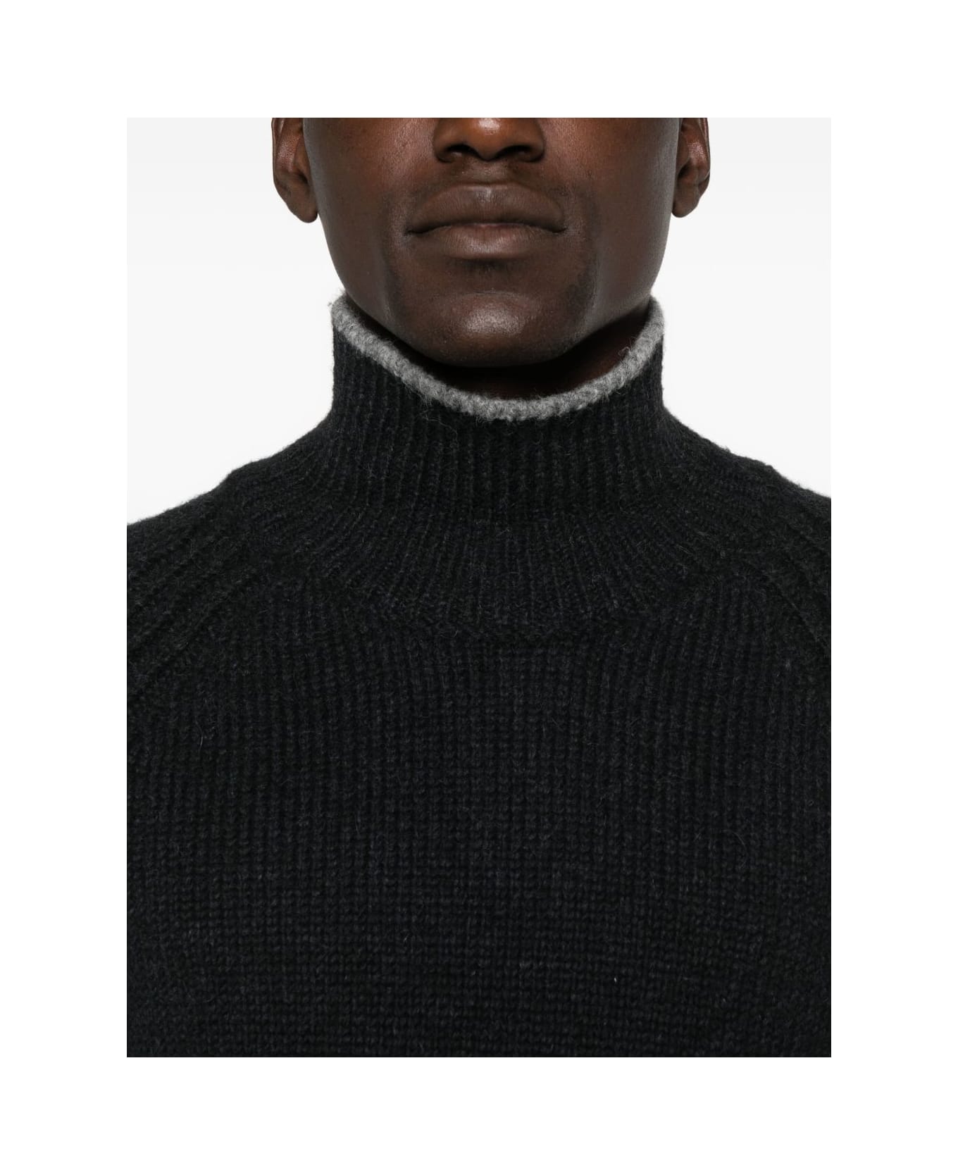 Moncler Ribbed Turtleneck Sweater - Black