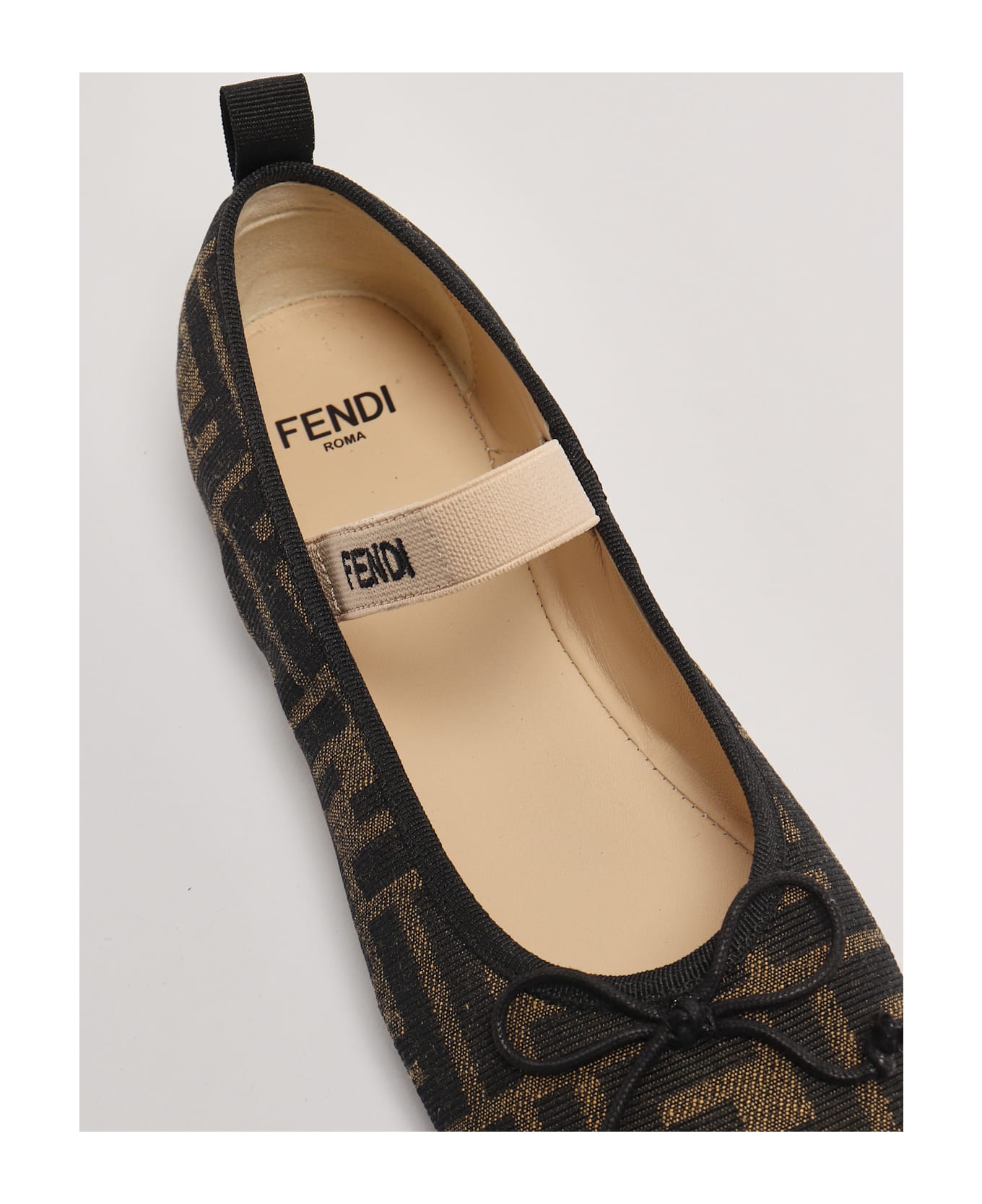 Fendi Dancer Flat Shoes - TABACCO-NERO-NUDO