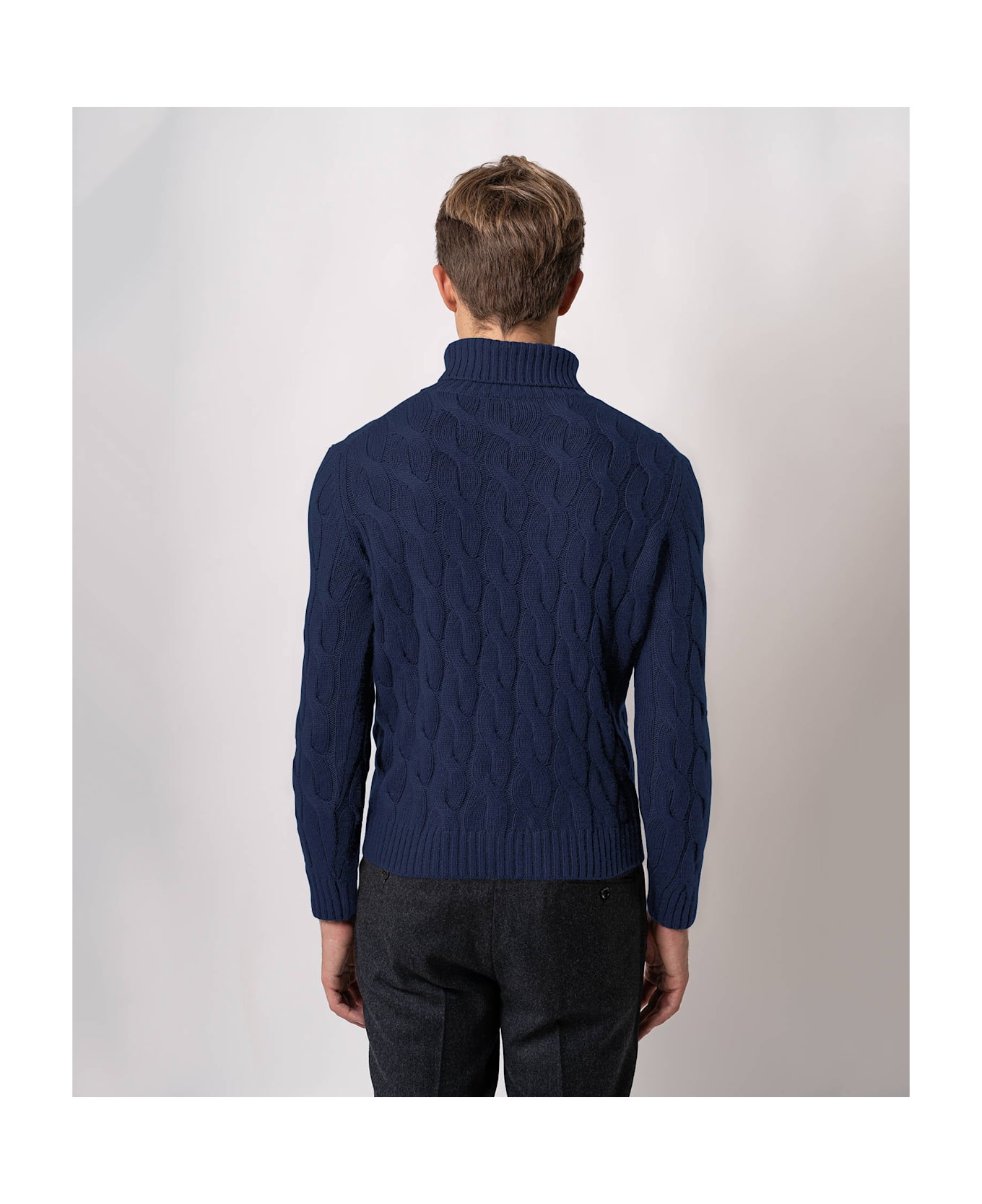 Larusmiani Turtleneck Sweater Col Du Pillon Sweater - Blue