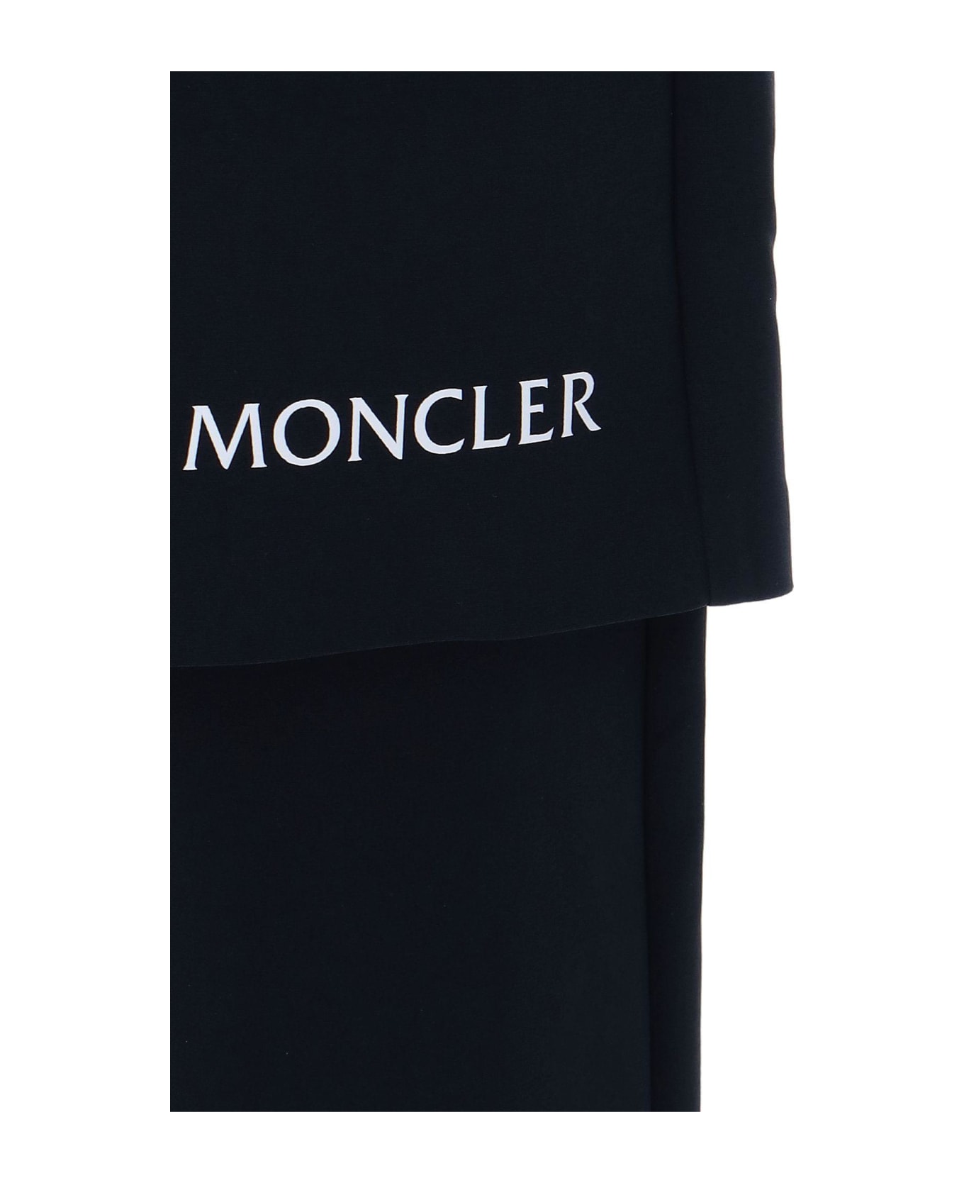 Moncler 'n° 4 Hyke' Logoed Waist Trousers - BLACK