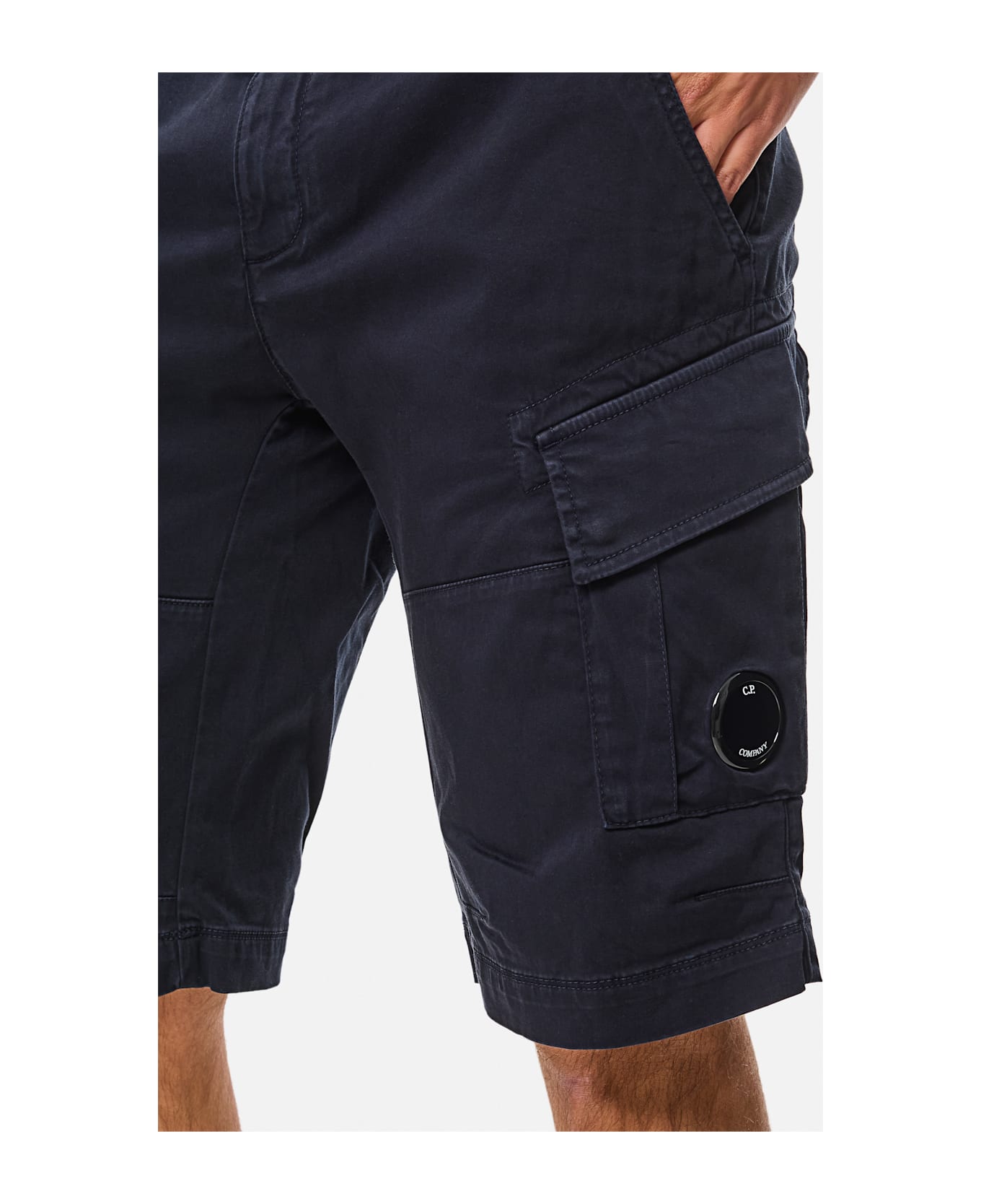 C.P. Company Sateen Stretch Cargo Shorts - Blue