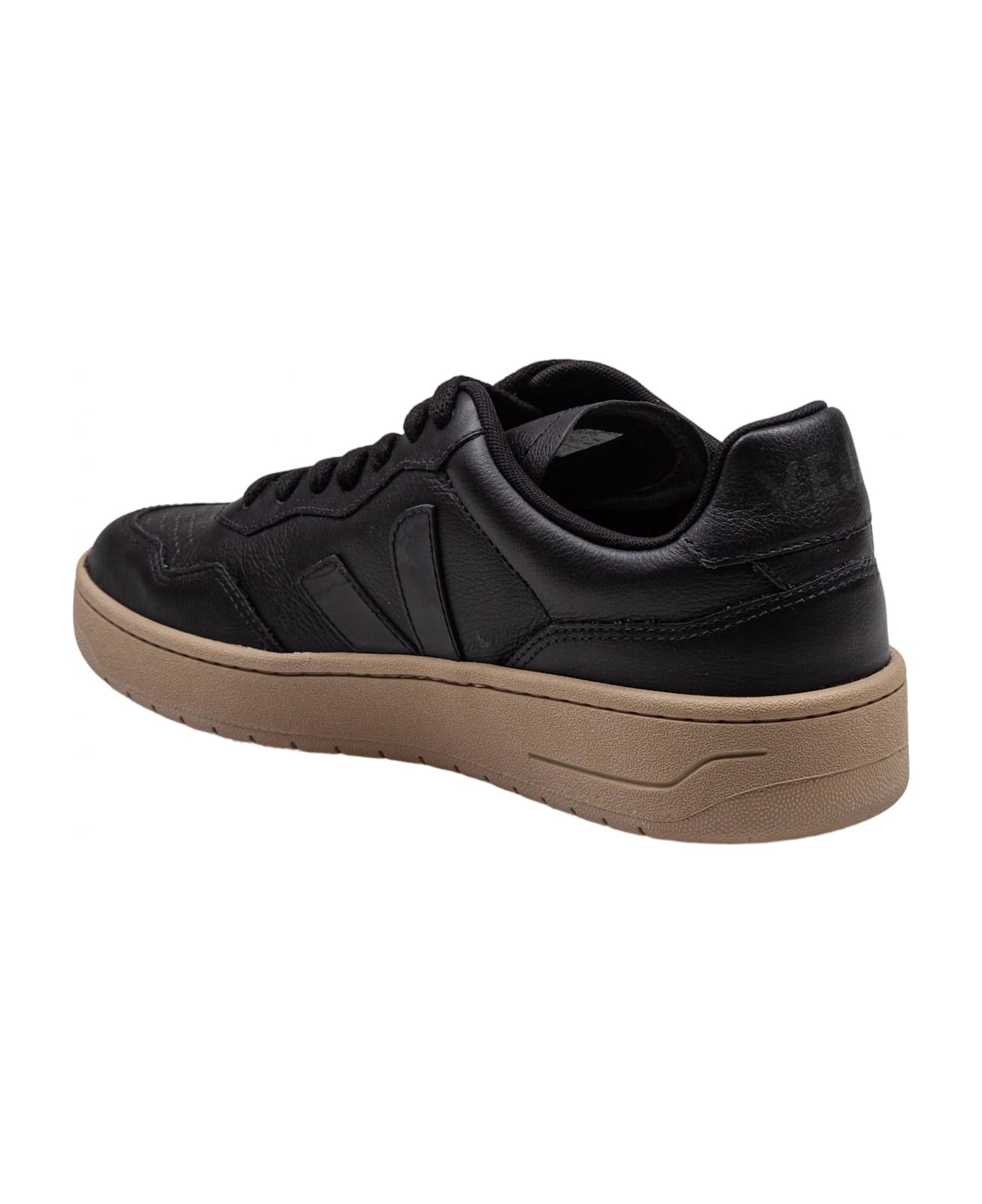 Veja Sneakers V-90 In Leather Color Black - Black