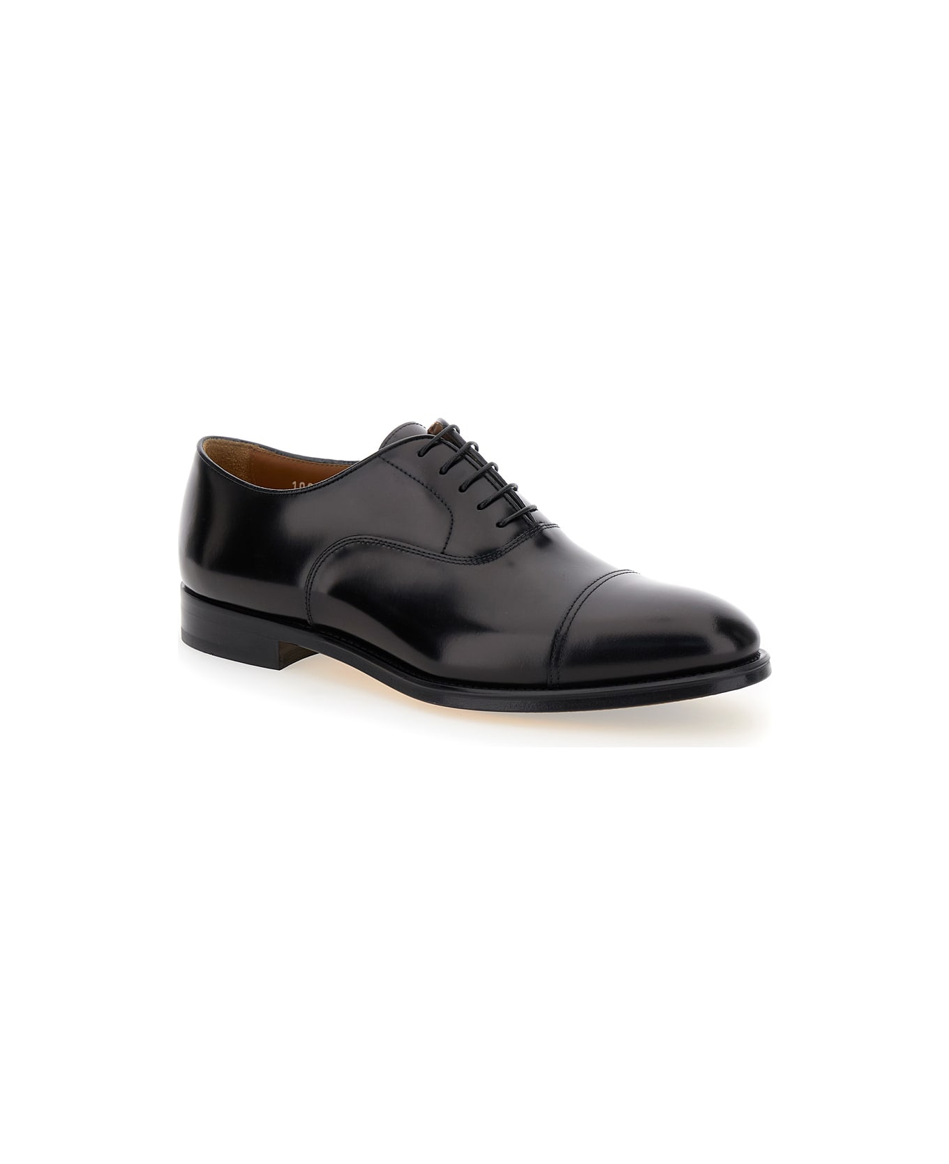 Doucal's Black Oxford Shoes With Five Holes In Smooth Leather Man - Black