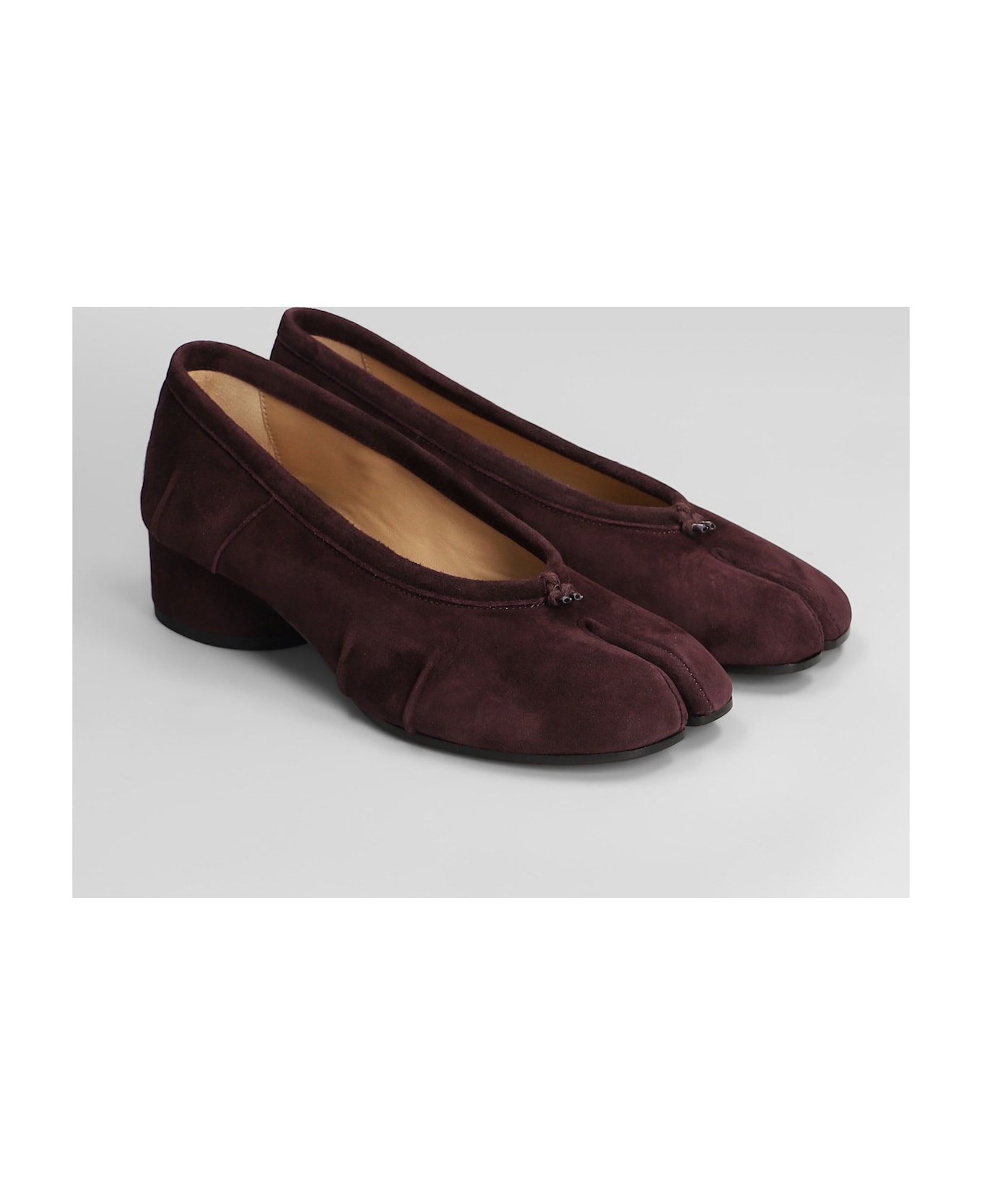 Maison Margiela Tabi Ballet Flats In Viola Suede - Viola