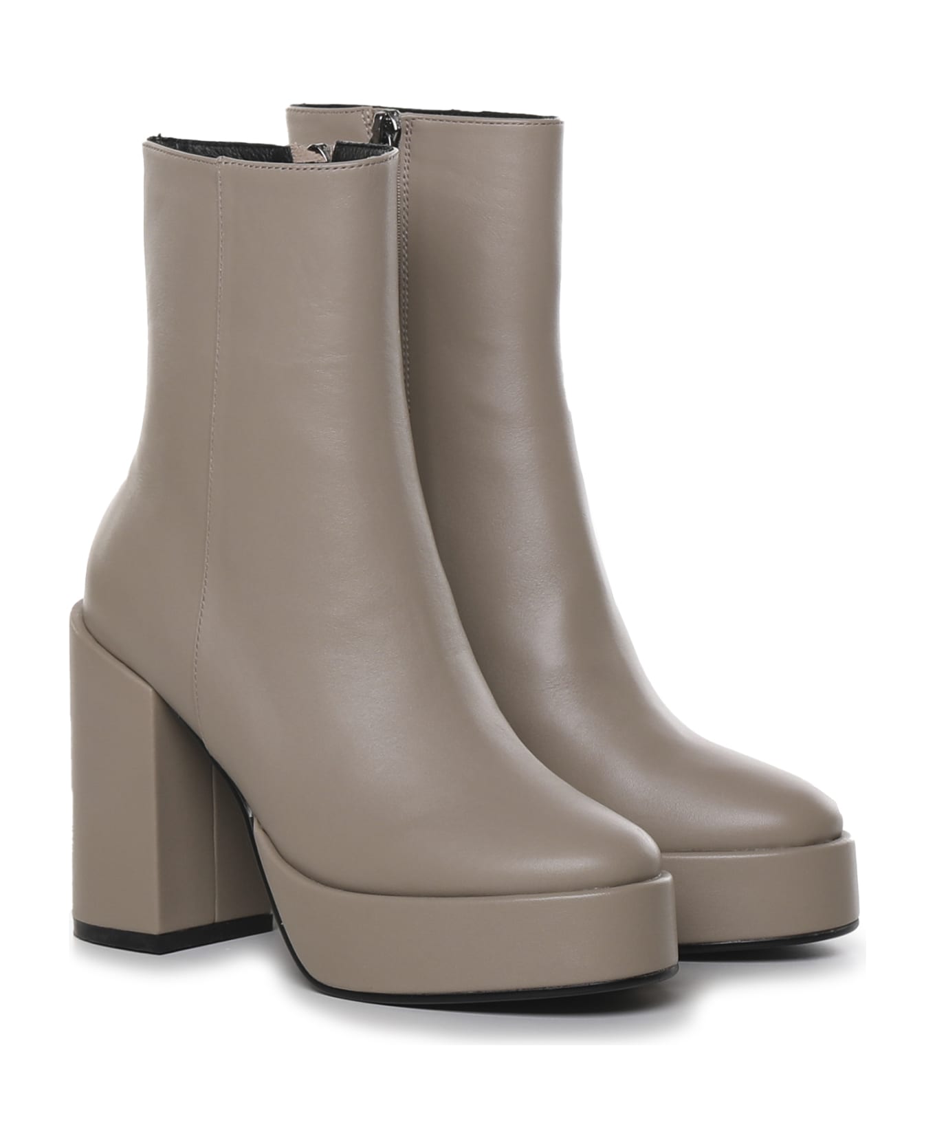 Bibi Lou Leather Boot With Heel - Taupe ブーツ