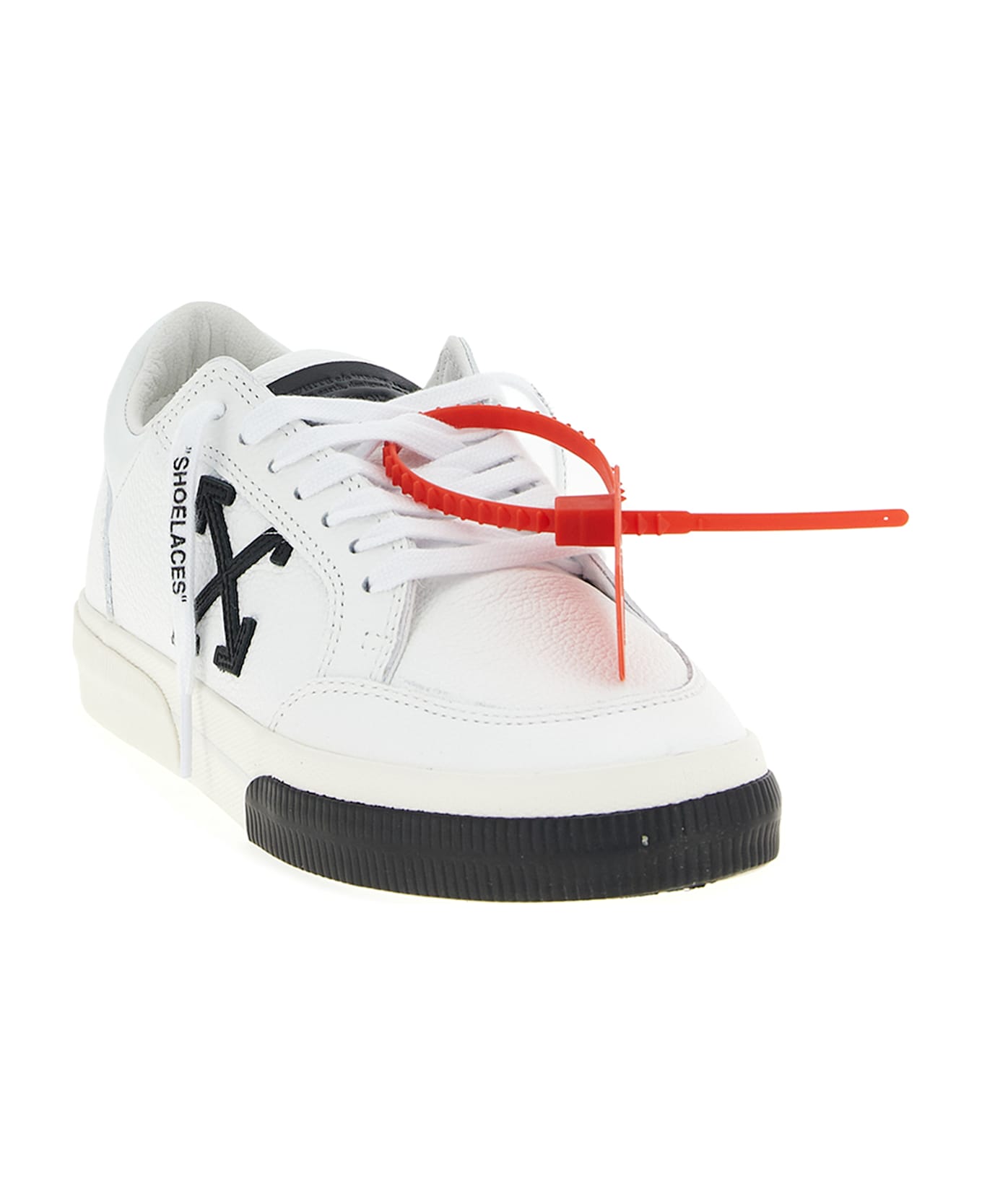 Off-White 'new Low Vulcanized Leather' Sneakers - White/Black