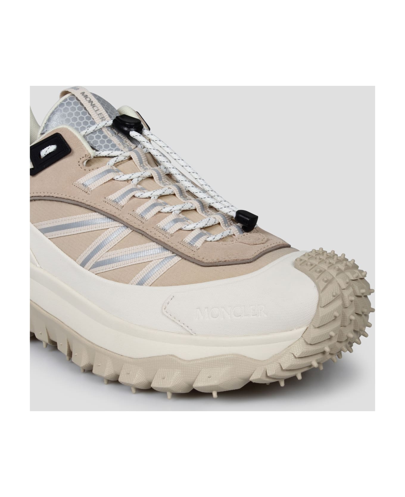 Moncler 'trailgrip' Sneakers - Nude & Neutrals スニーカー