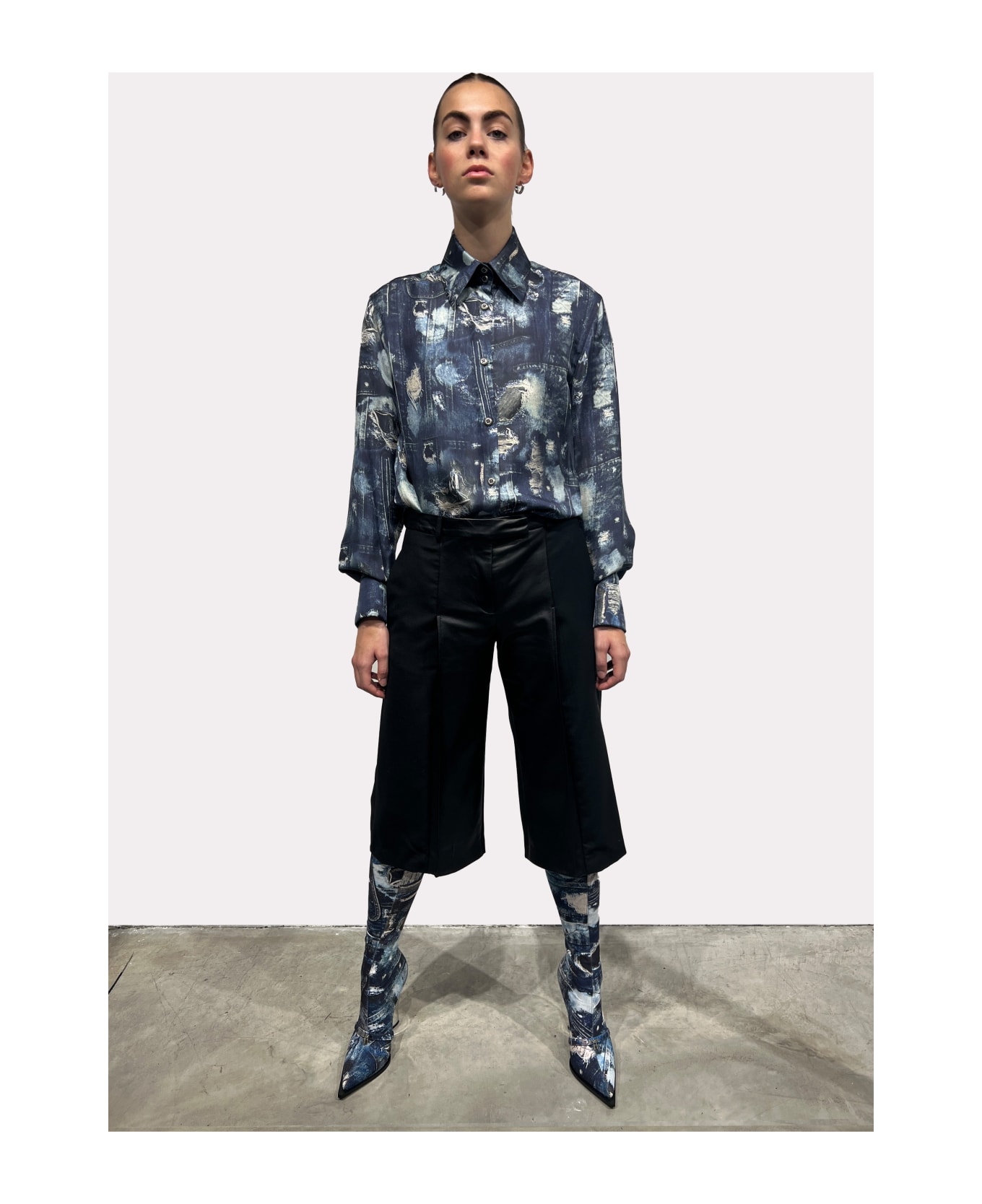 John Richmond Shirt With Iconic Runway Denim-effect Pattern And Long Puff Sleeves. - Fantasia ブラウス