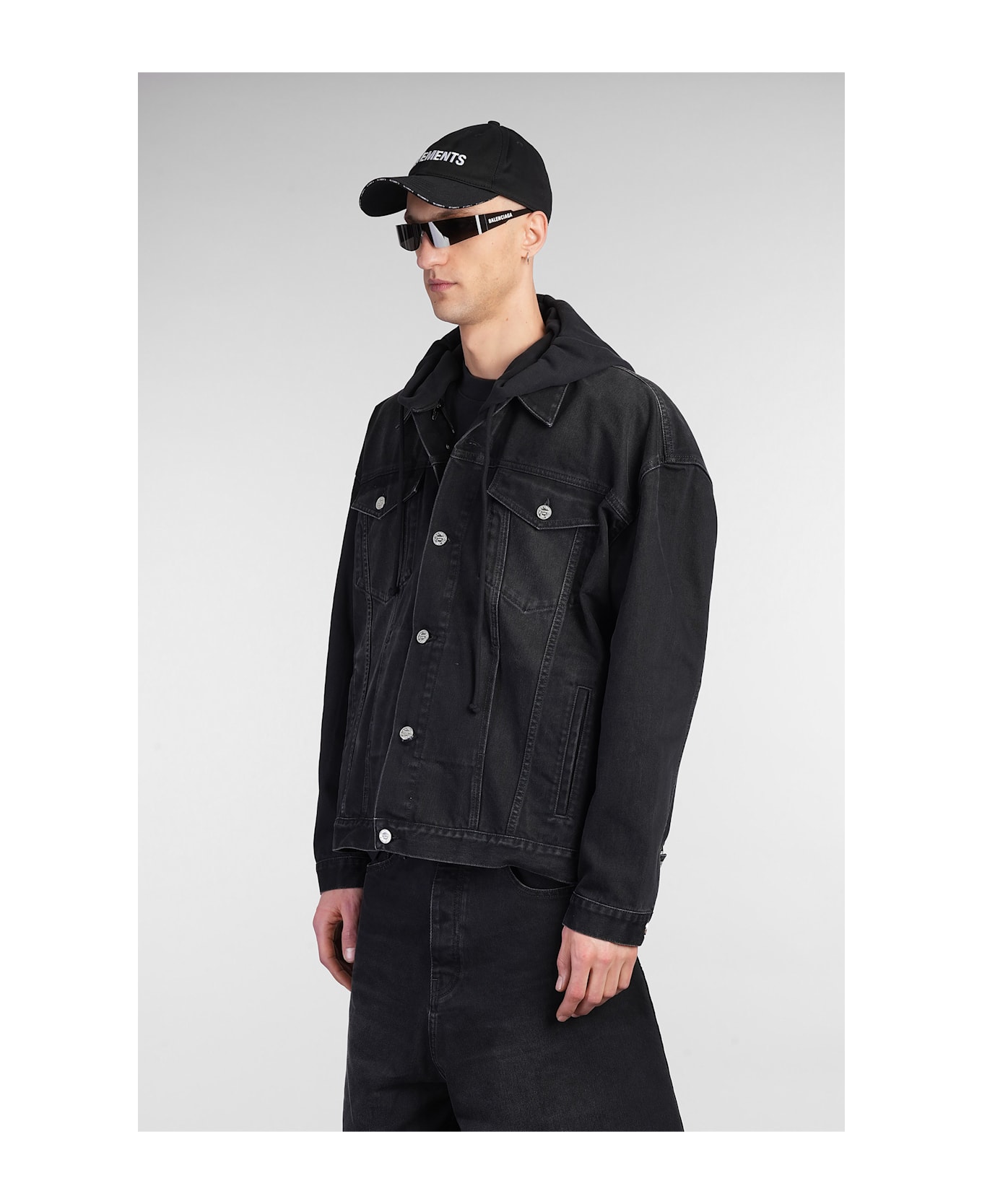 VETEMENTS Denim Jackets In Black Denim - black