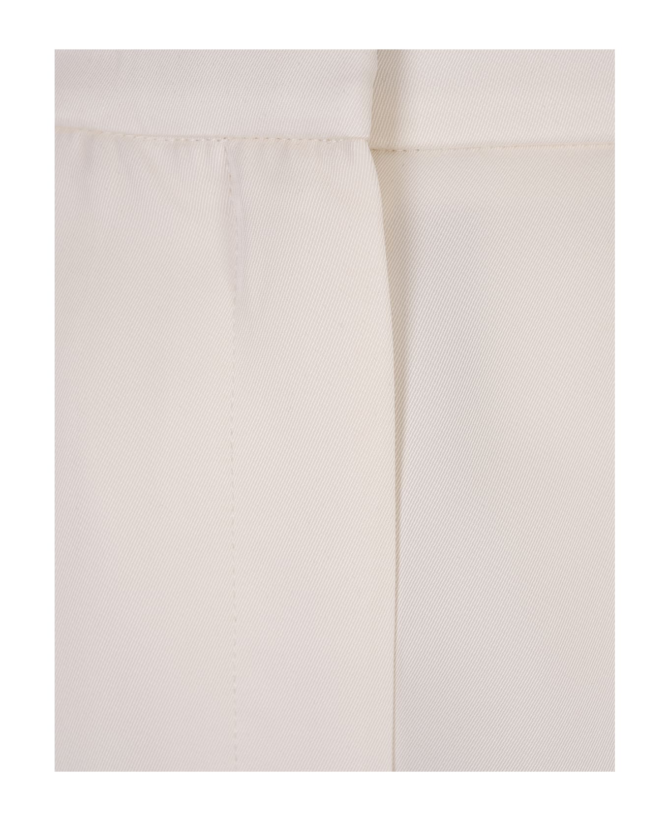 Alexander McQueen Tailored Shorts In White Viscose - White