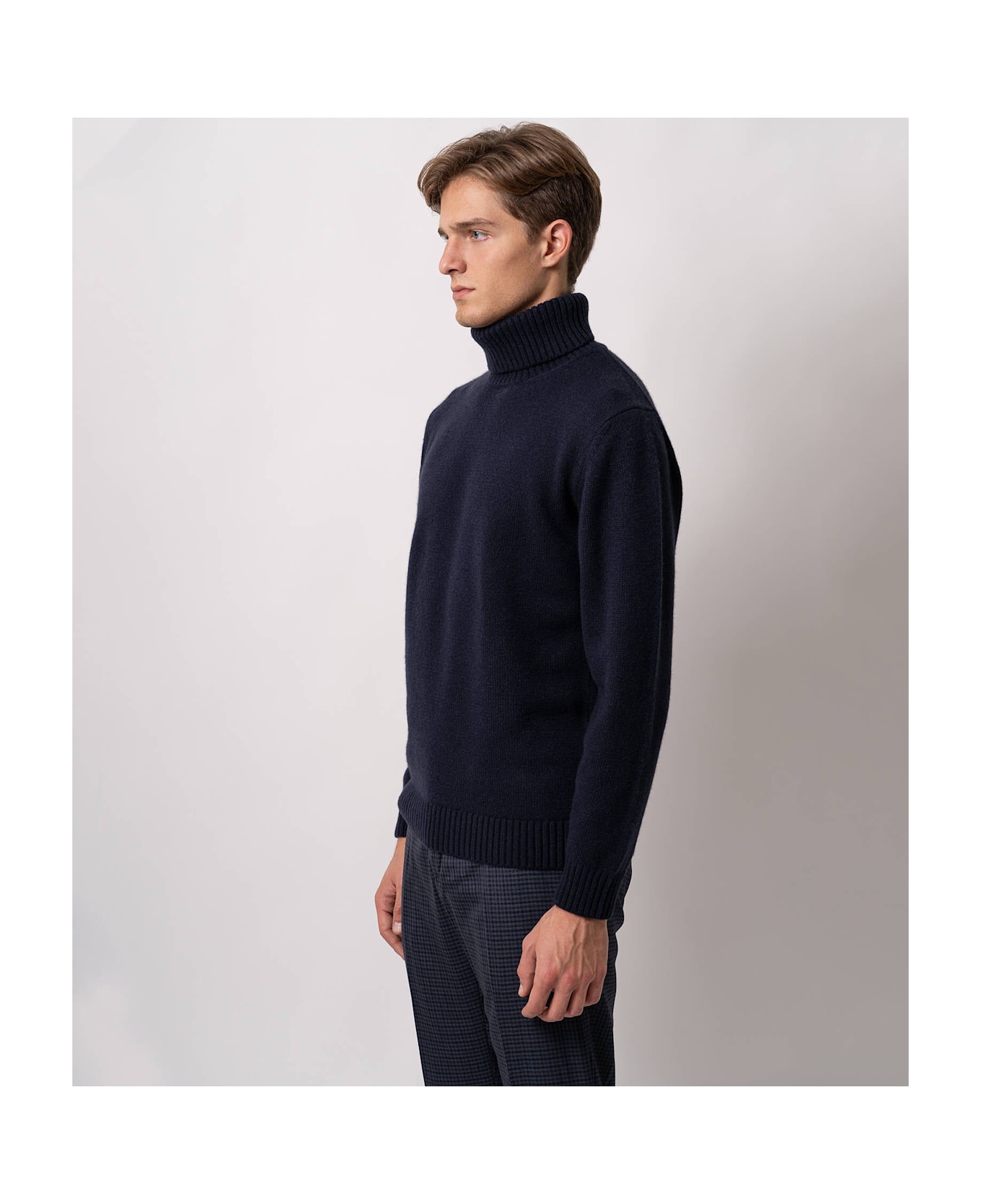 Larusmiani Turtleneck Sweater 
diablerets
 Sweater - MidnightBlue