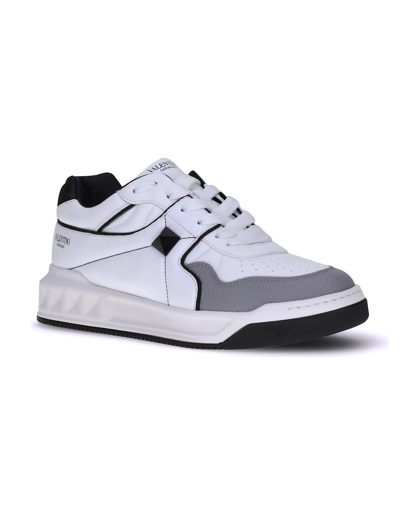 Valentino Garavani One Stud Low-top Sneakers