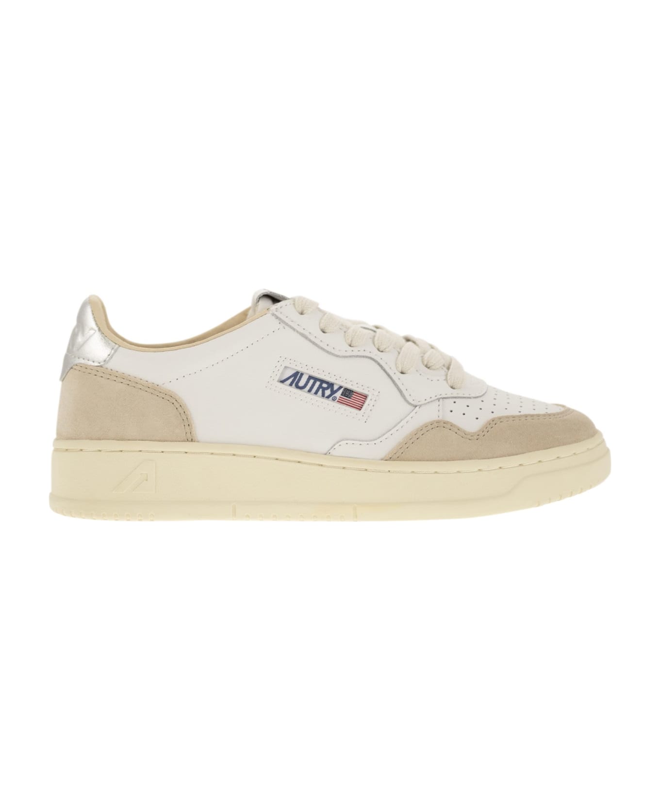 Autry Medalist Low - Leather Sneakers - White/silver