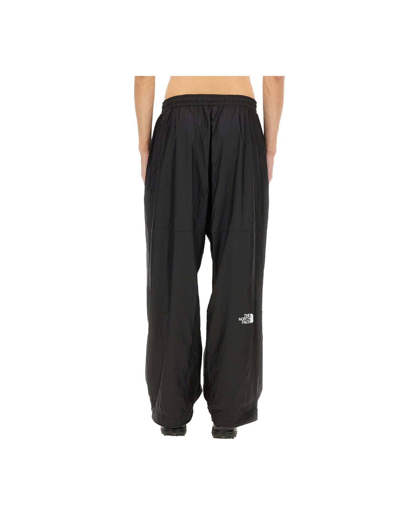 The North Face Wind Track Pant 
nse
 - TNF BLACK