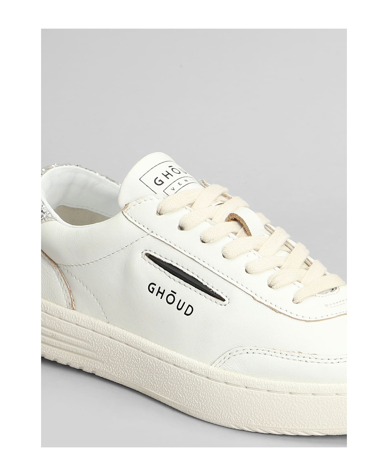 GHOUD Lido Low Sneakers In White Leather - white