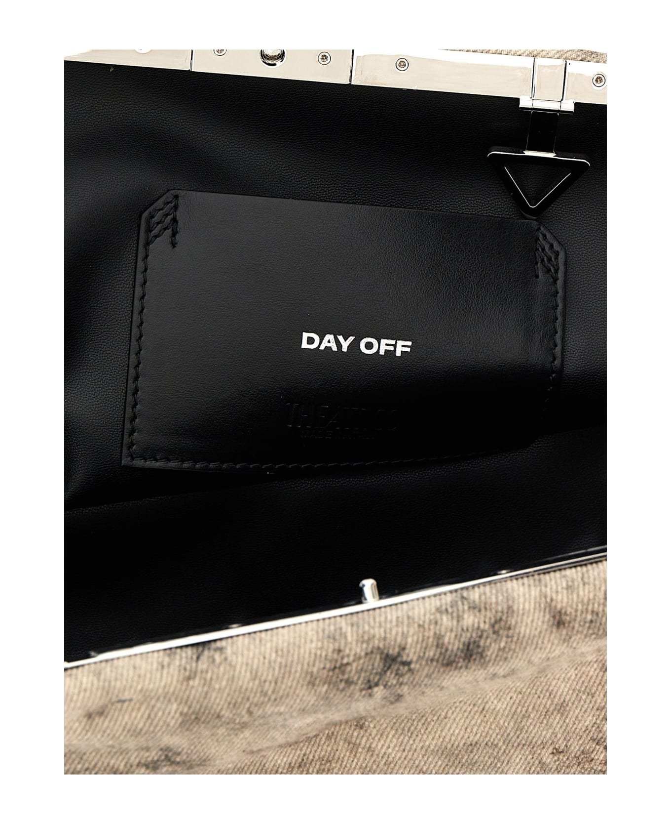 クラッチバッグ The Attico Clutch \"Day Off\" Small Day Off metallic leather shoulder bag in metallic - The