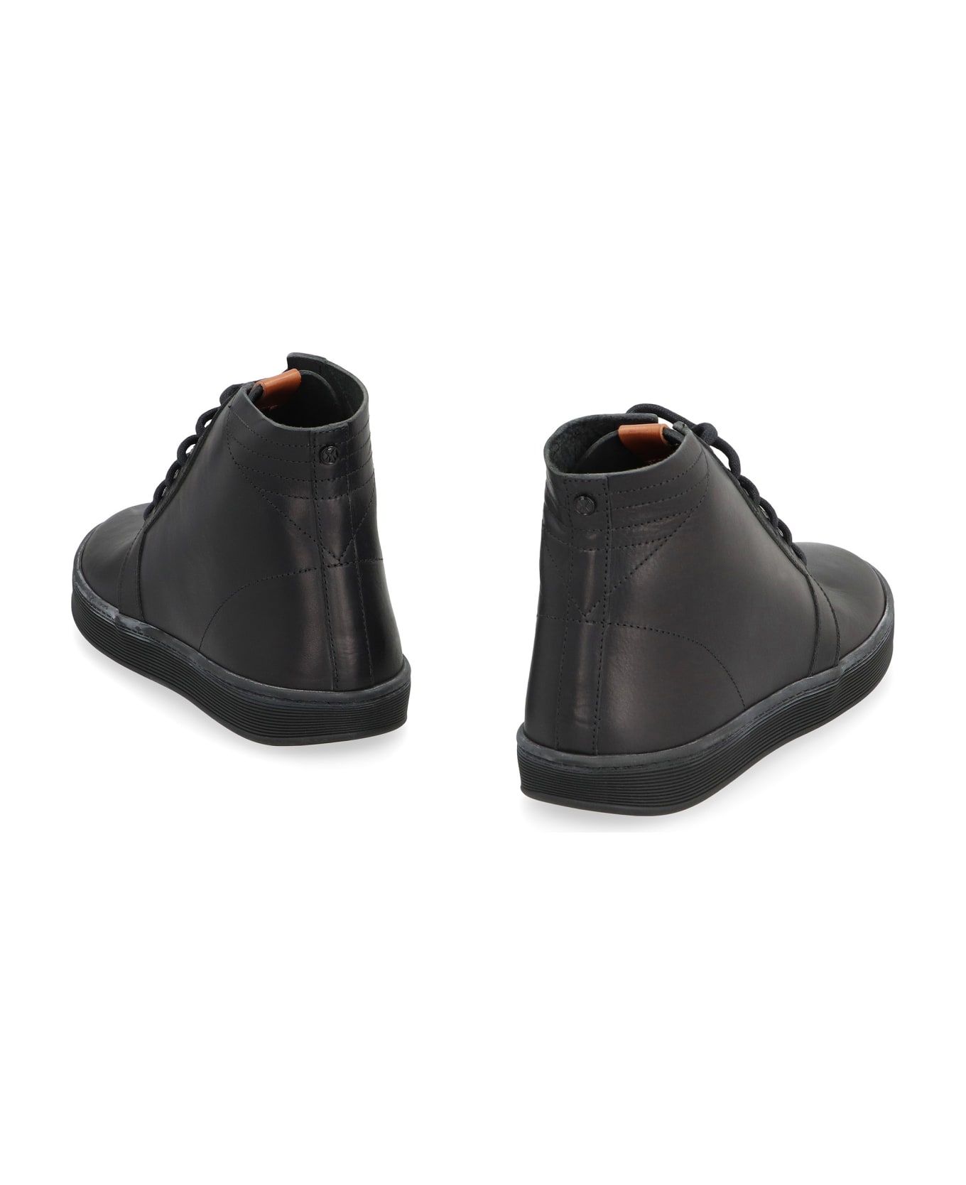 Volta Leather Desert Boots - black
