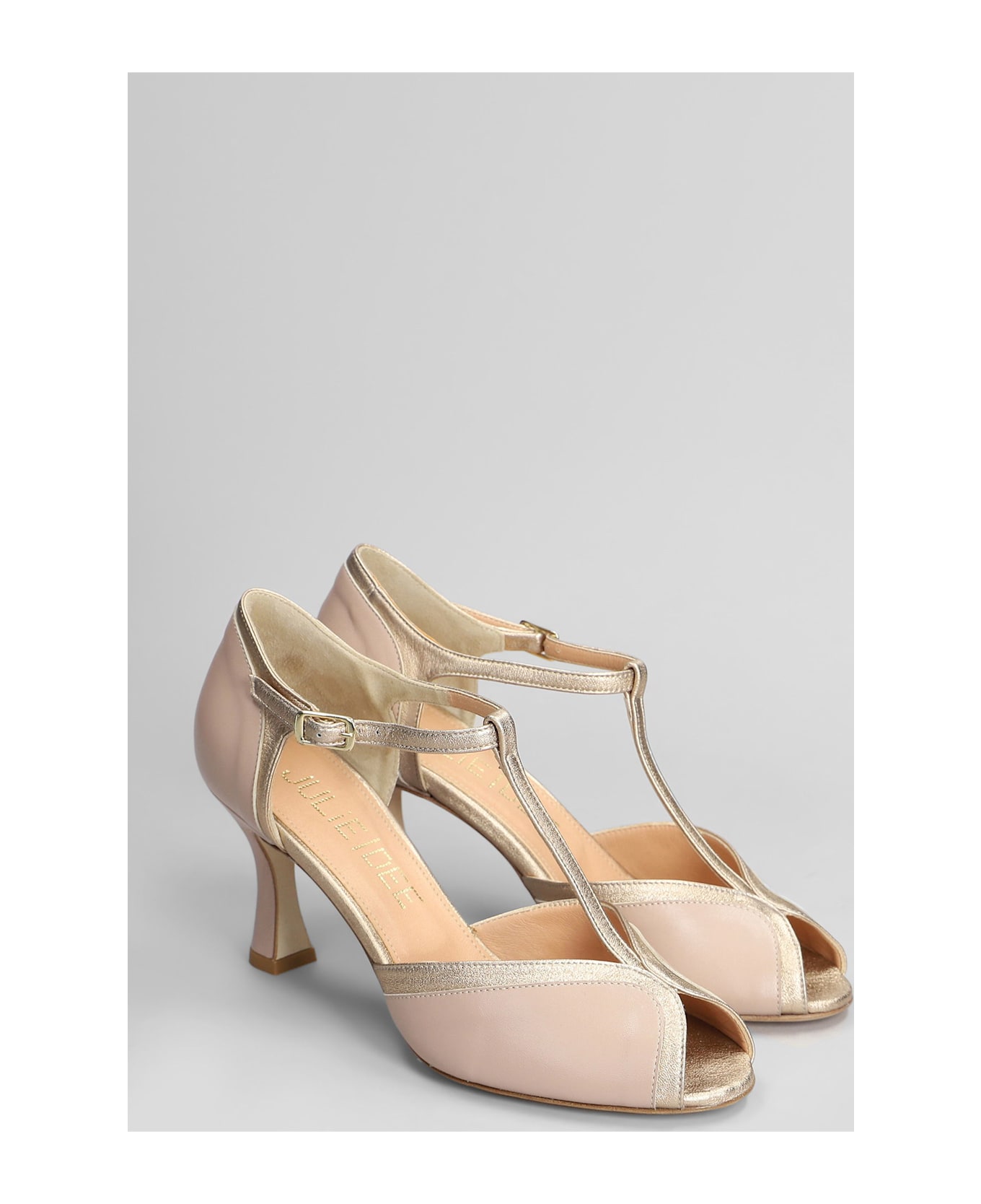 Julie Dee Sandals In Powder Leather - powder