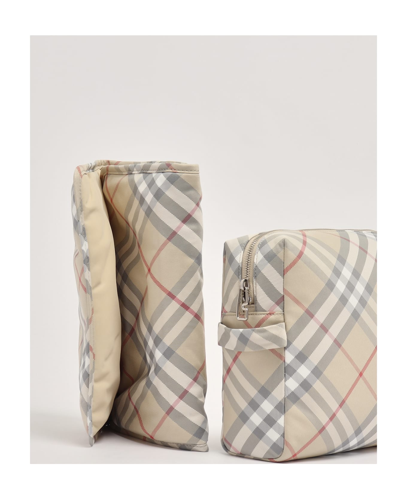 Burberry Chk Diaper Camera Case - CHECK BEIGE