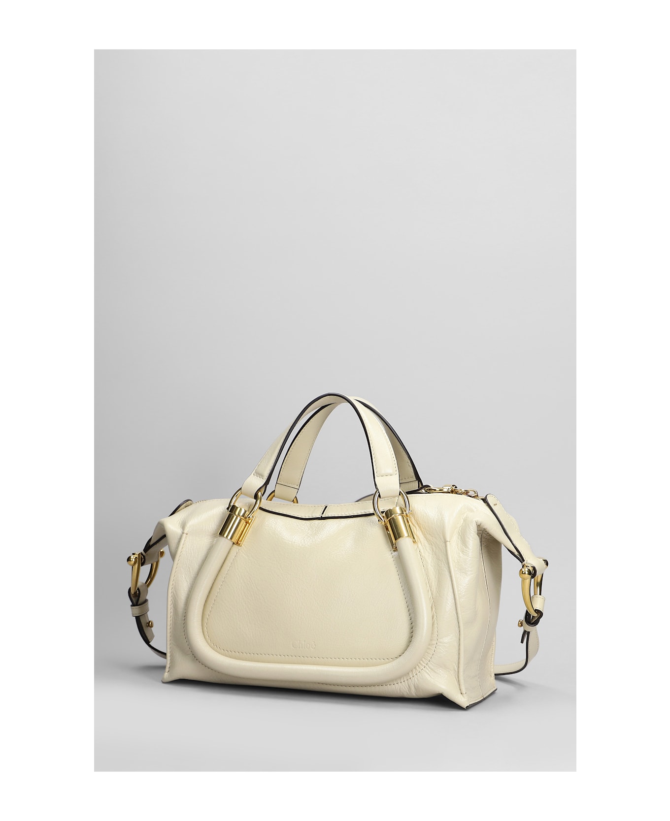 【送料&関税込】ChloAC Party 24 Shoulder Bag In Beige Leathe Chloé Party 24 Shoulder Bag In Beige Leather | italist