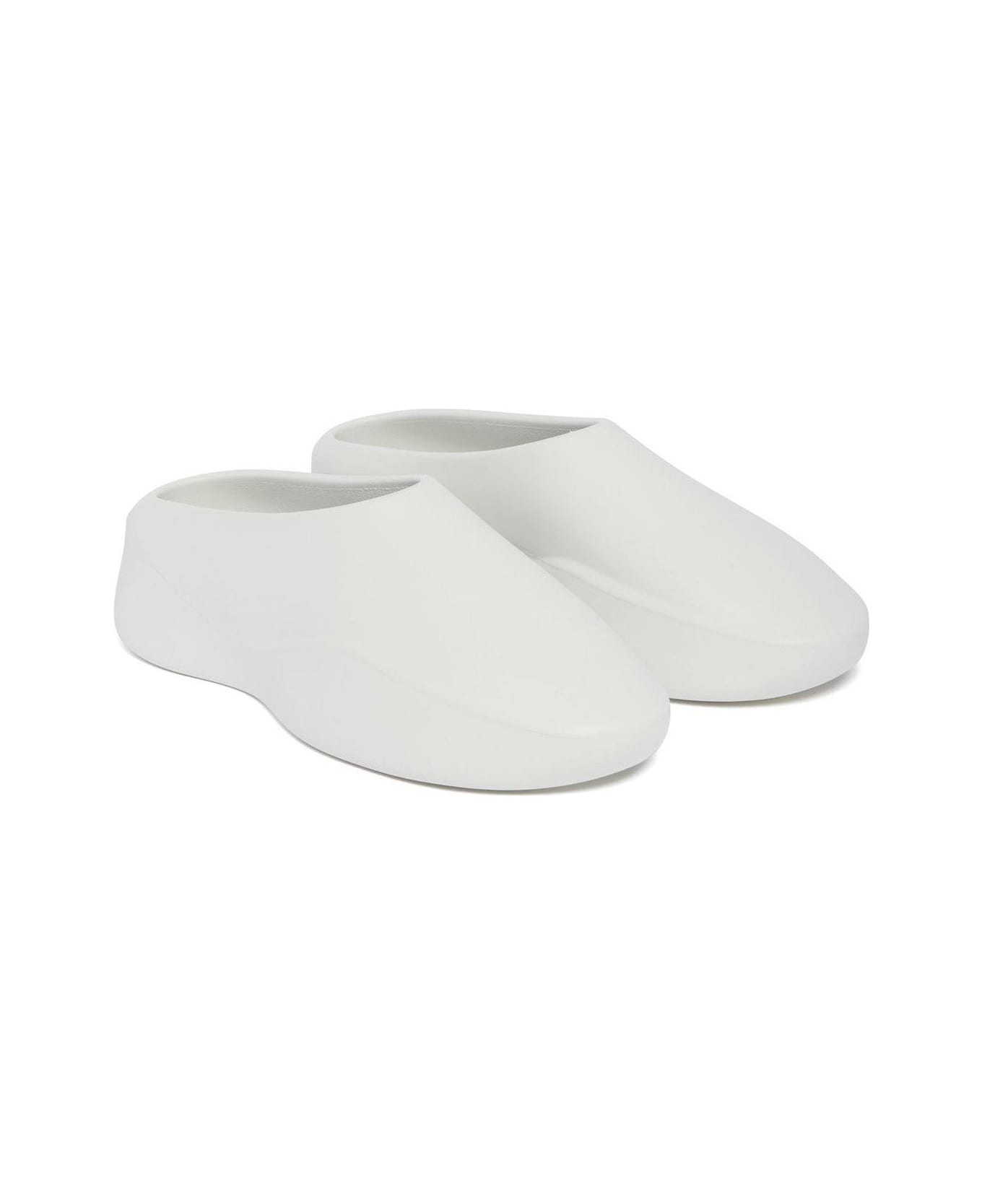 Fear of God Logo Patch Round-toe Slippers - Glacier