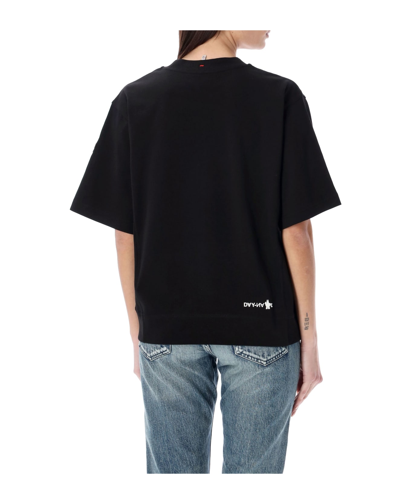 Moncler Grenoble T-shirt Tmm - BLACK Tシャツ