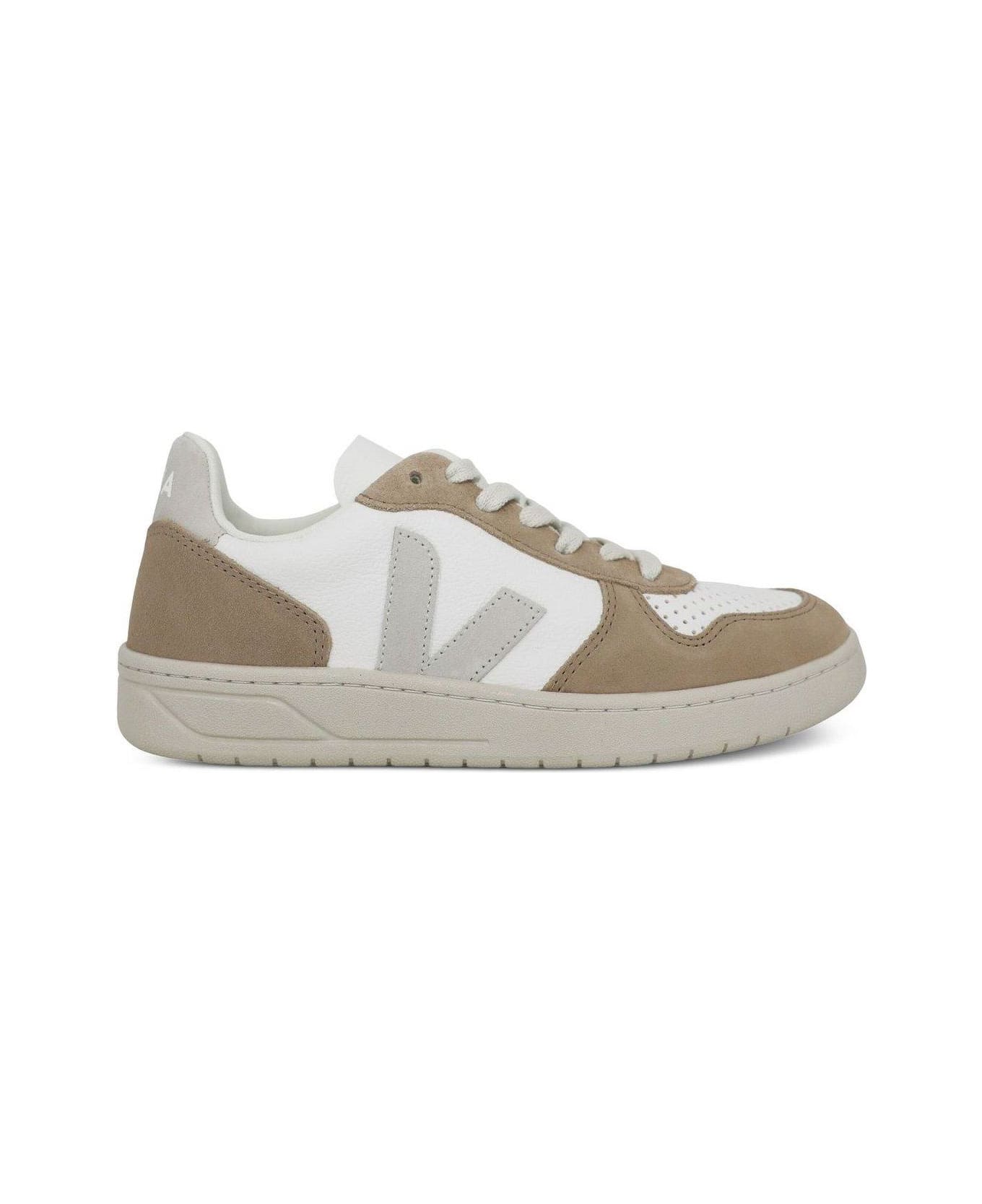Veja V-10 Panelled Low-top Sneakers - Extra White Natural Sahara