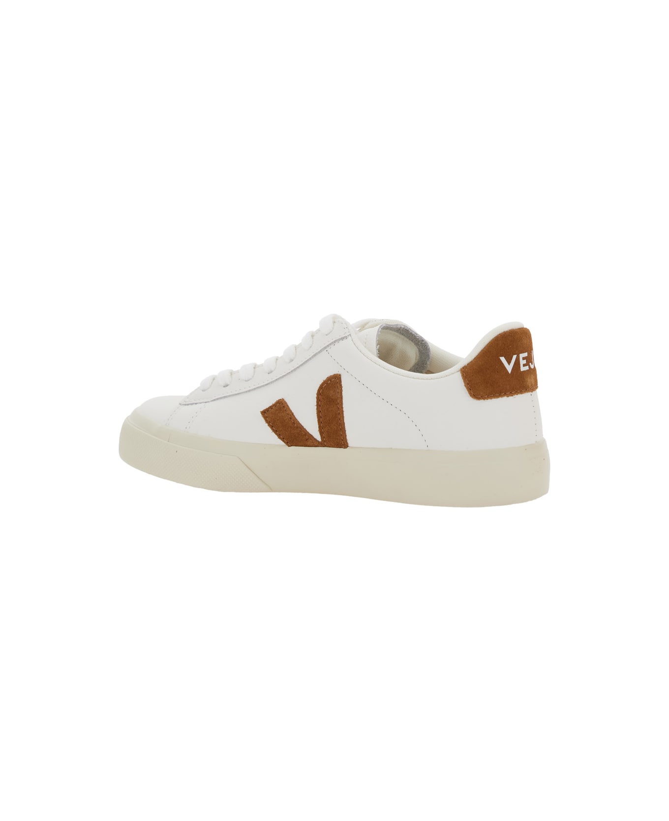 Veja 'campo' White Low Top Sneakers With Contrasting Heel With Logo Lettering And Logo Patch On The Side In Leather Unisex - White