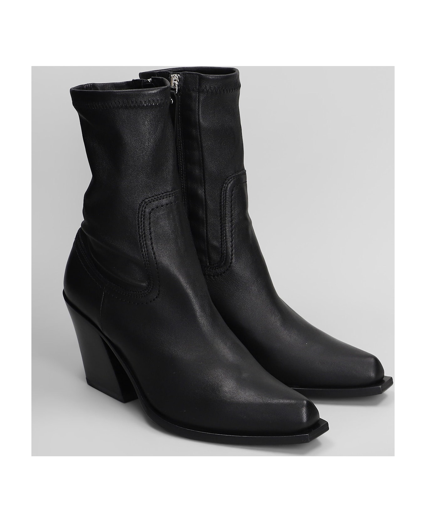 Vic Matié Fiction 101 Texan Ankle Boots In Black Leather - black