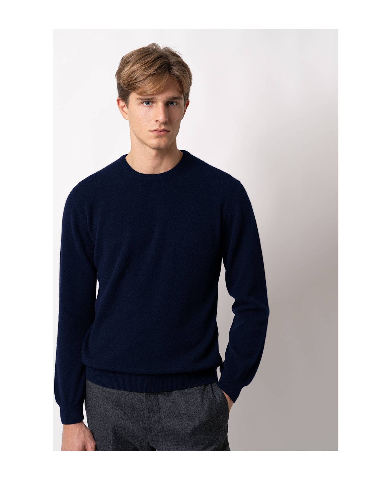 Larusmiani Crewneck Sweater Aspen Sweater - Navy