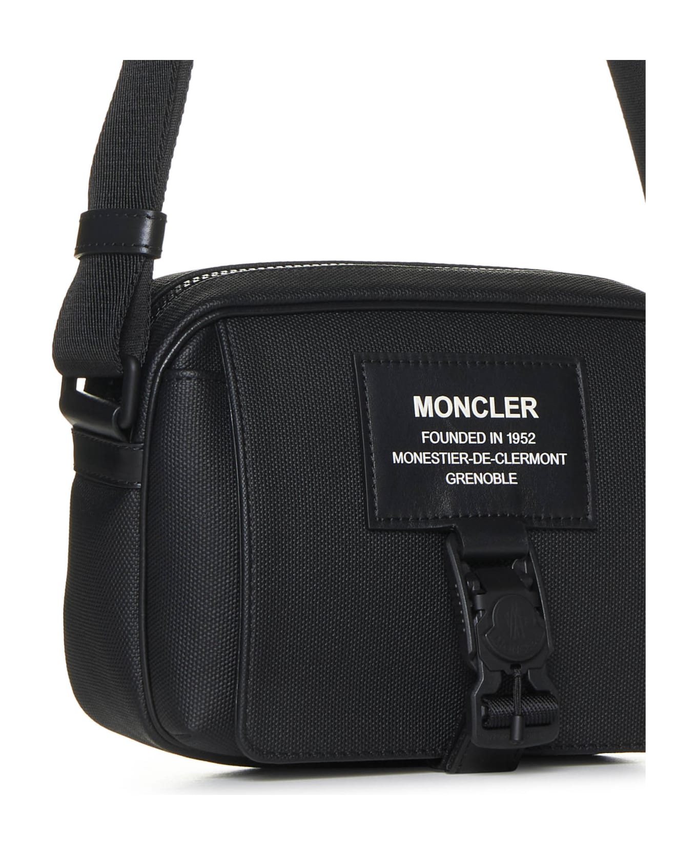 Moncler 'nakoa' Crossbody Bag - 999