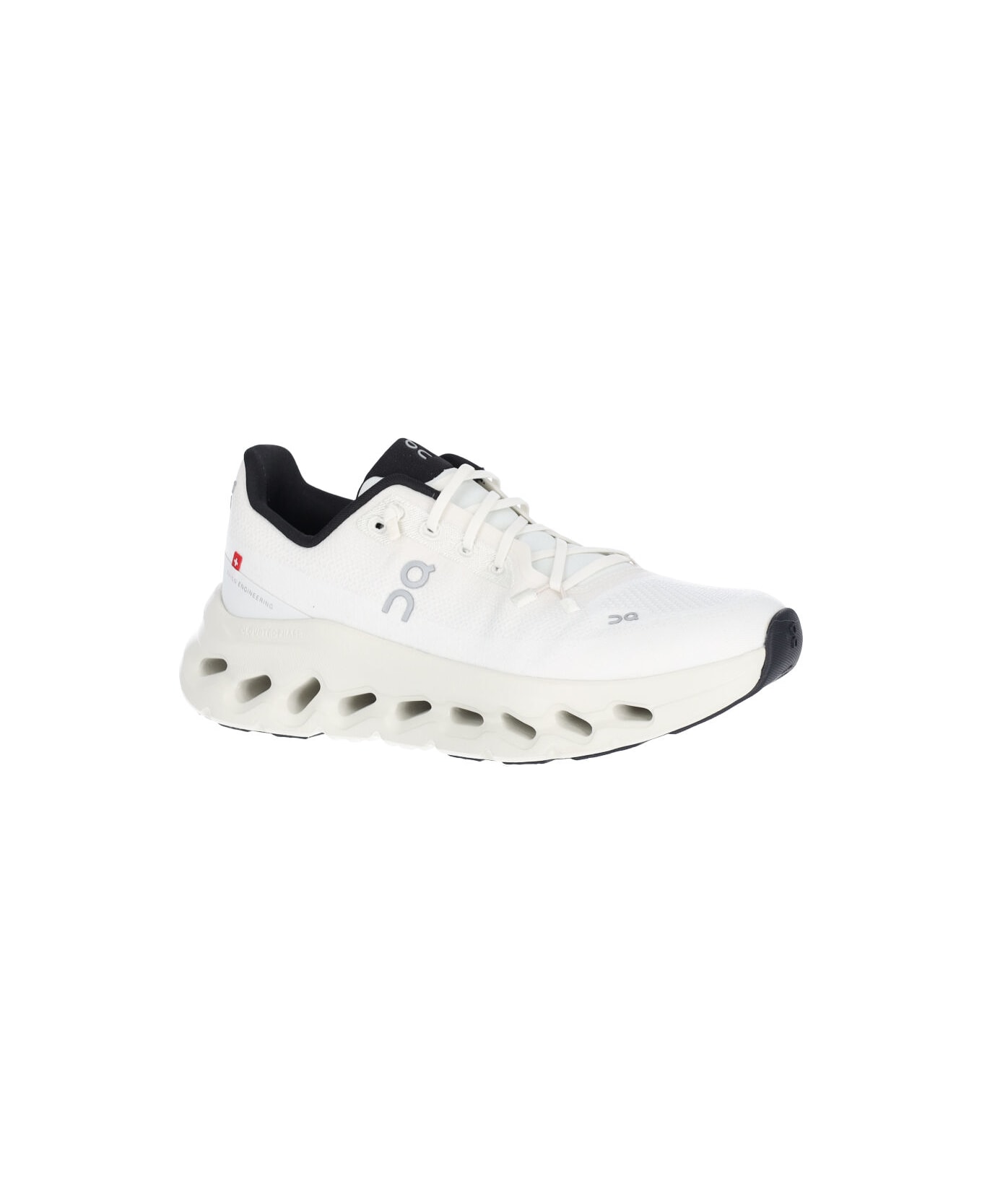 ON 'cloudtilt' Sneakers - White