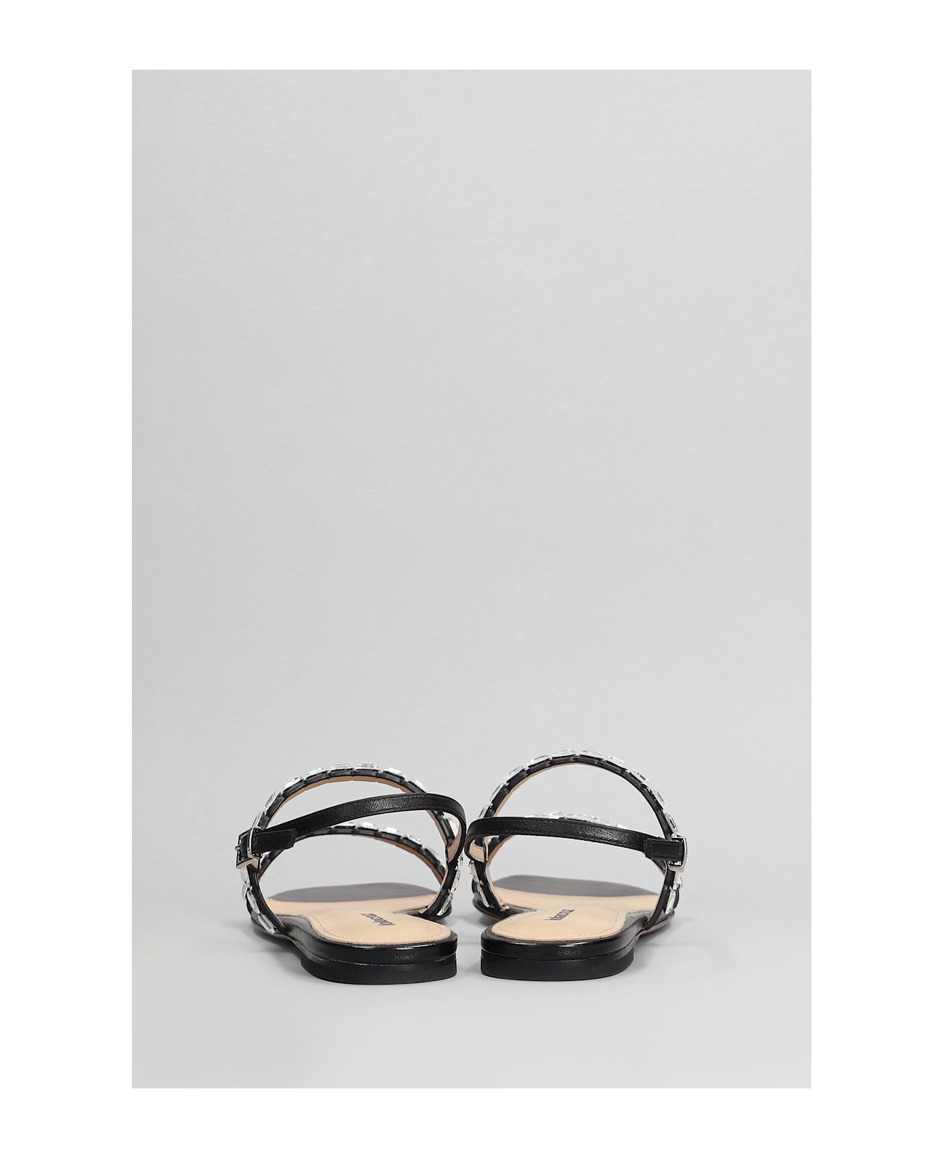 Lola Cruz Flats In Black Leather - black
