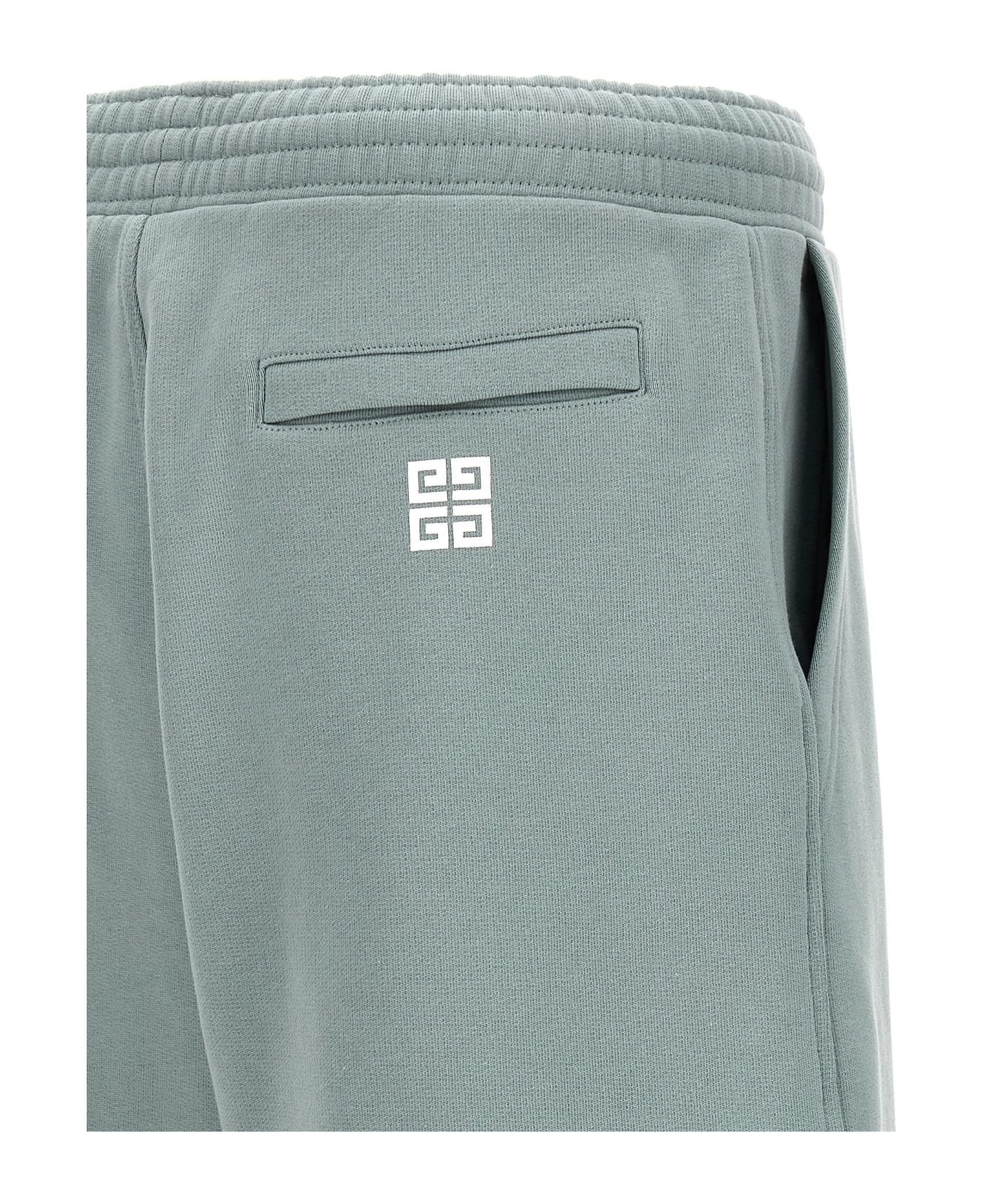 Givenchy Logo Print Bermuda Shorts - Light Blue ショートパンツ