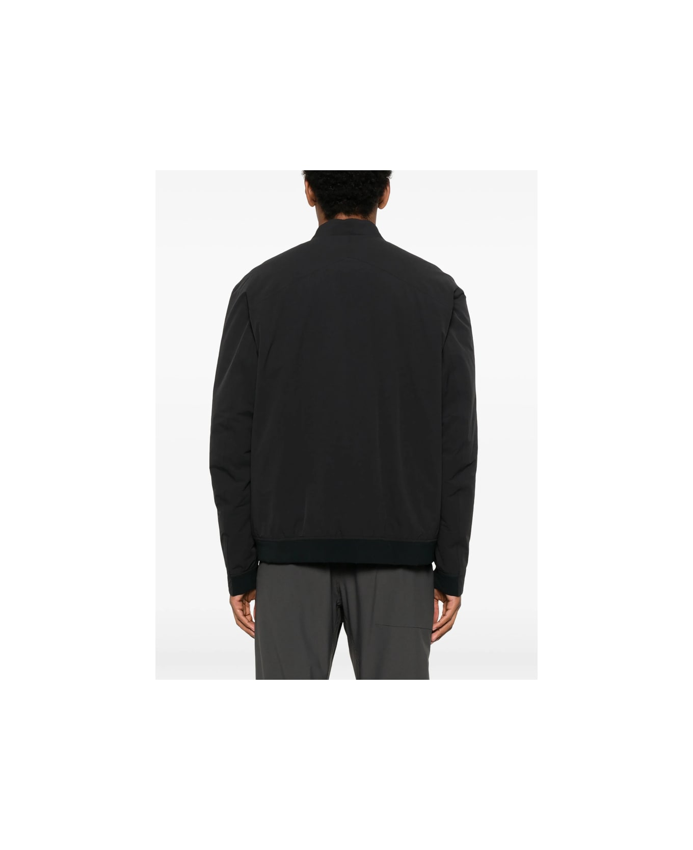 Arc
teryx Veilance Outerwear - BLACK