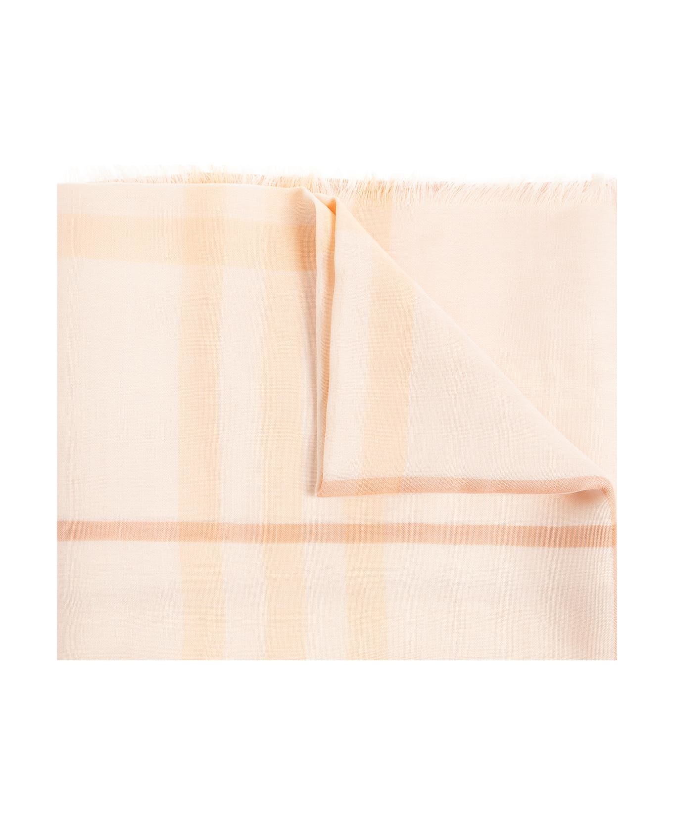Burberry Scarf With Logo - Pink スカーフ＆ストール